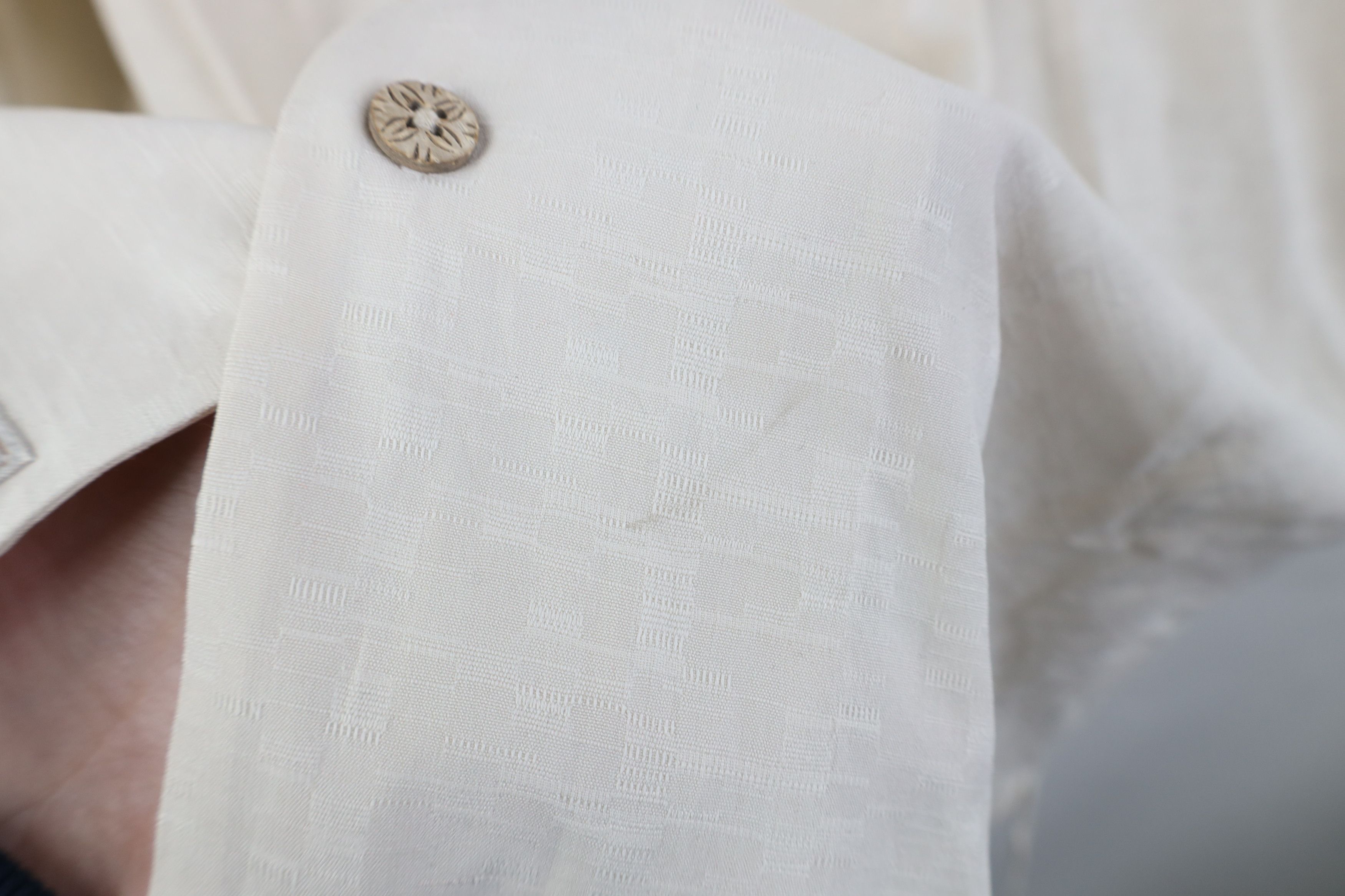 Tommy Bahama Vintage Y2K Tommy Bahama Looped Collar Button Shirt Cream Size US XL / EU 56 / 4 - 6 Thumbnail