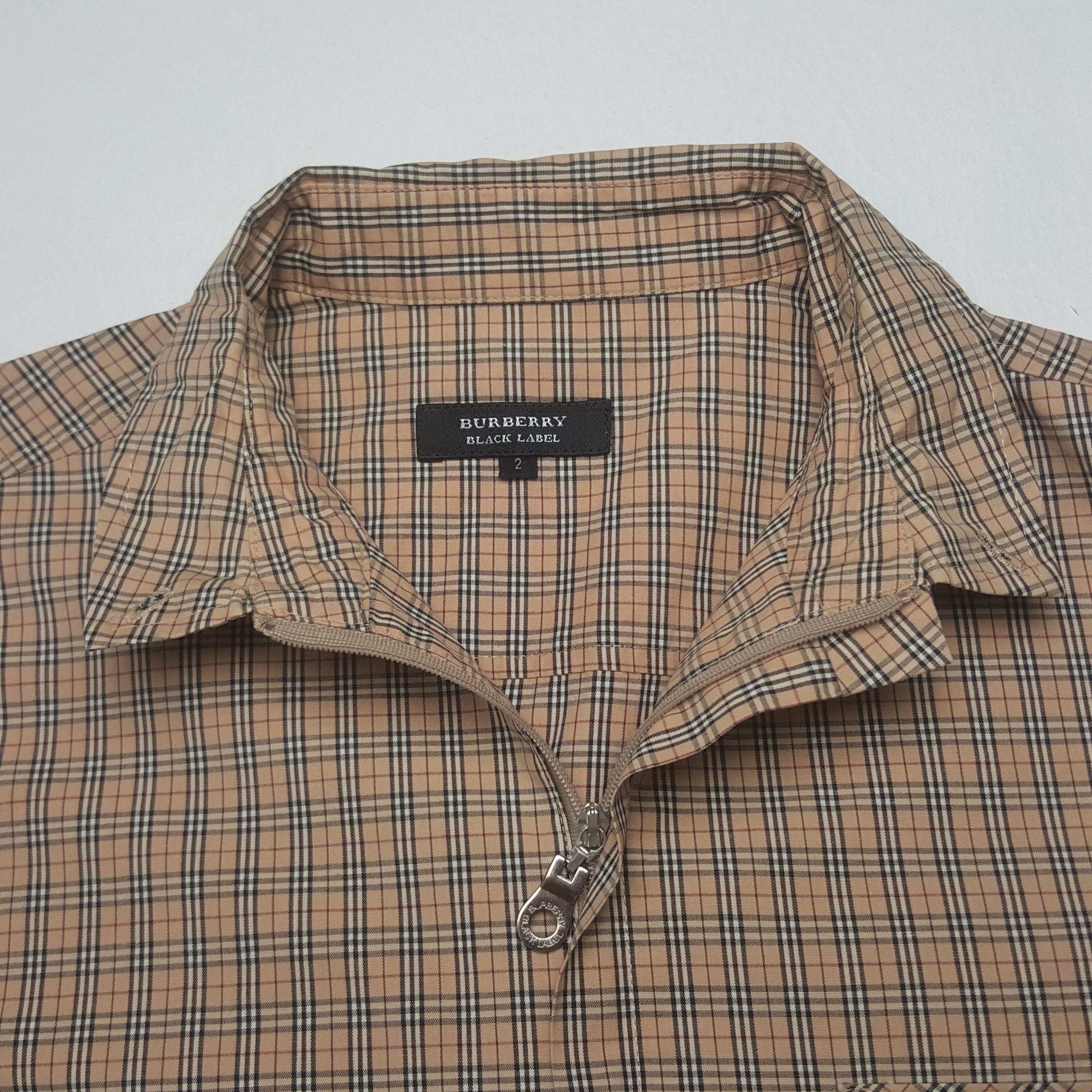 Burberry Vintage Burberry Nova Check Shirt Button Up C319N14 Size US M / EU 48-50 / 2 - 4 Thumbnail