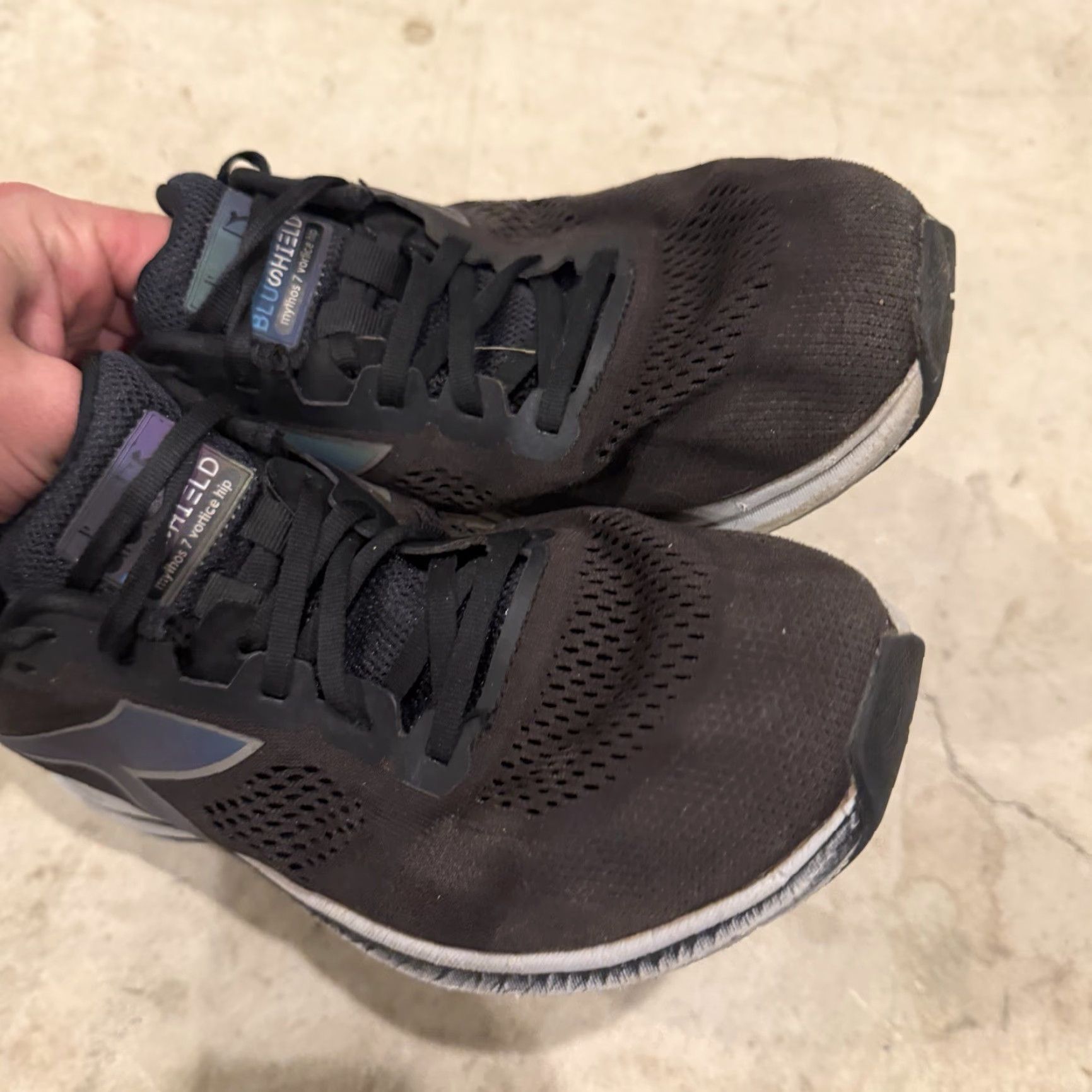 Diadora Diadora Mens Size 8.5 Mythos Blushield Vortice Hip Black Silver Size ONE SIZE - 5 Thumbnail
