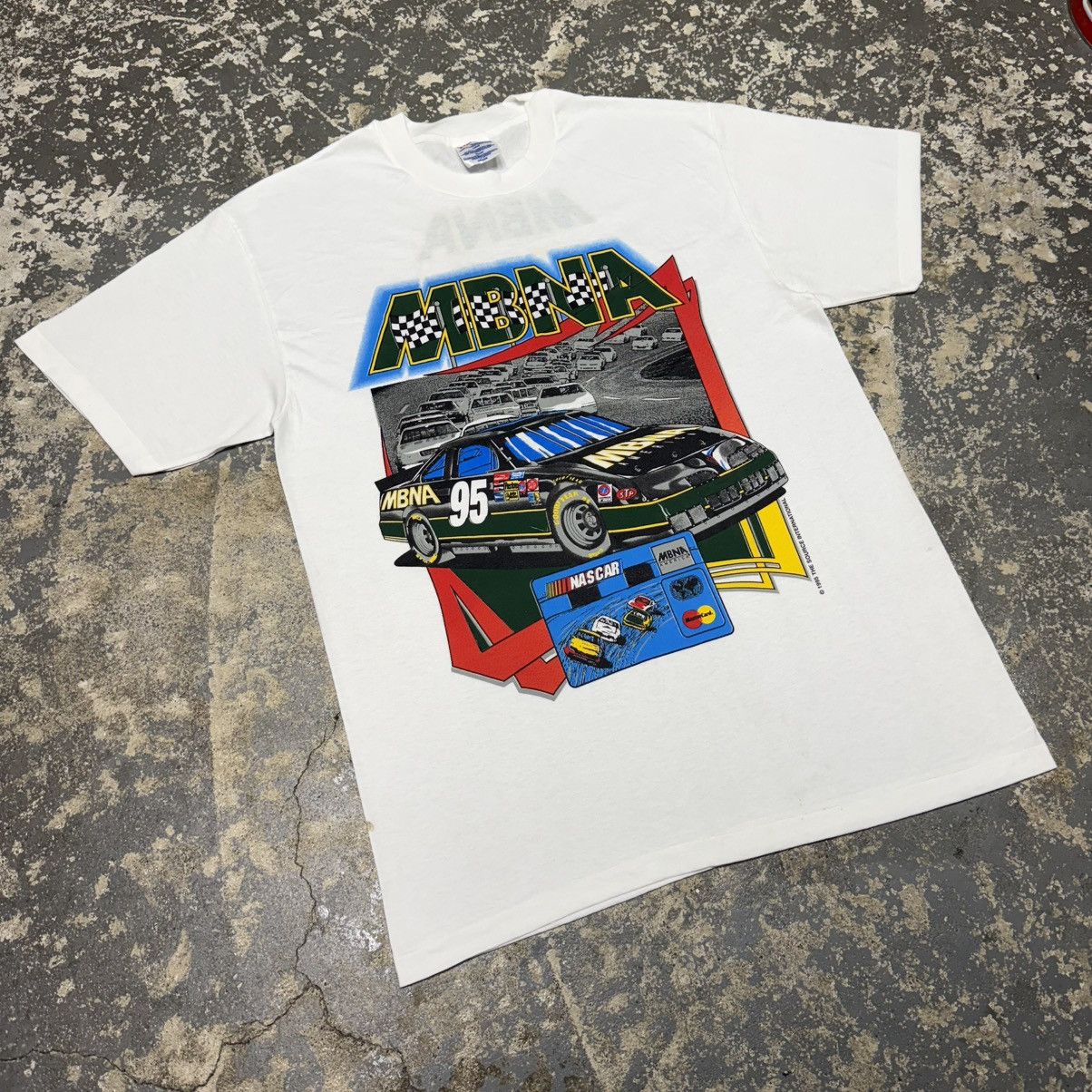 NASCAR Vintage MBNA 1995 Winston Cup Nascar Racing Tshirt Size US L / EU 52-54 / 3 - 9 Thumbnail