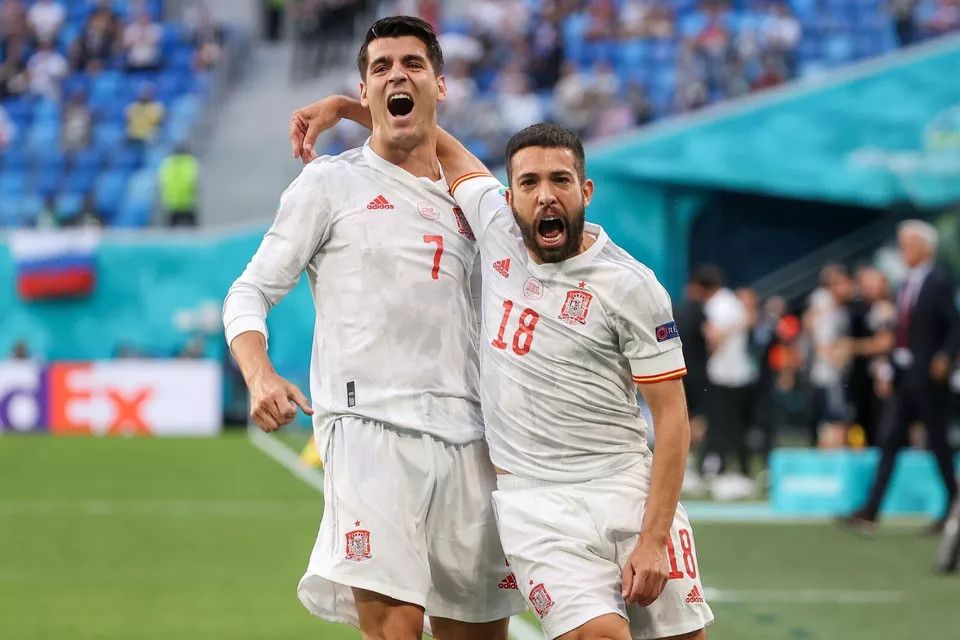Adidas SPAIN 2020 2022 AWAY ESPANIA FOOTBALL SHIRT SOCCER JERSEY Size US S / EU 44-46 / 1 - 7 Thumbnail
