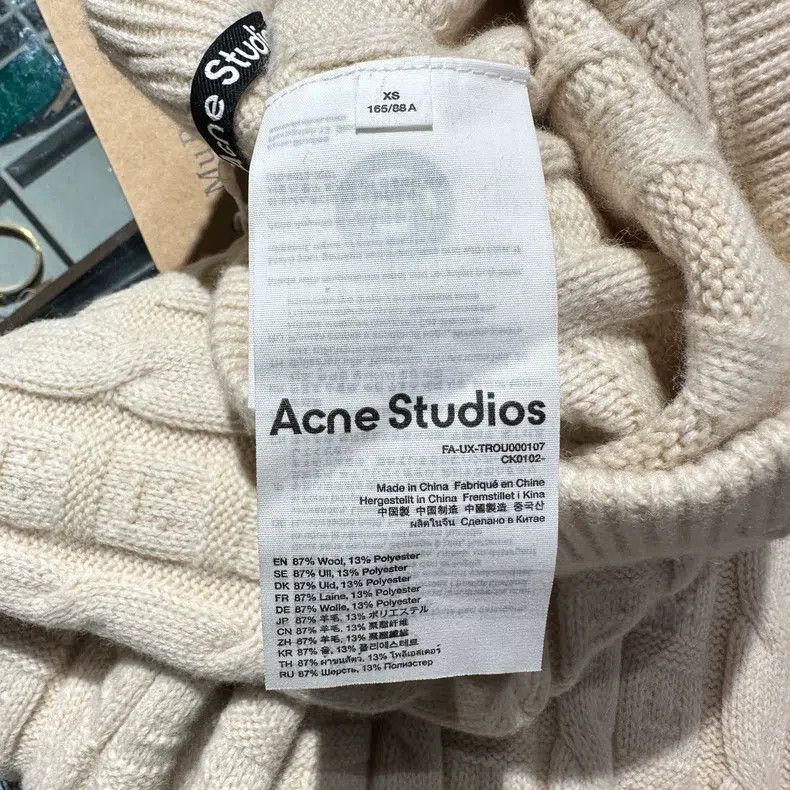 Acne Studios Acne Studios size XS Embroidered Smile Knit Top Size 24" / US 00 / IT 34 - 4 Thumbnail