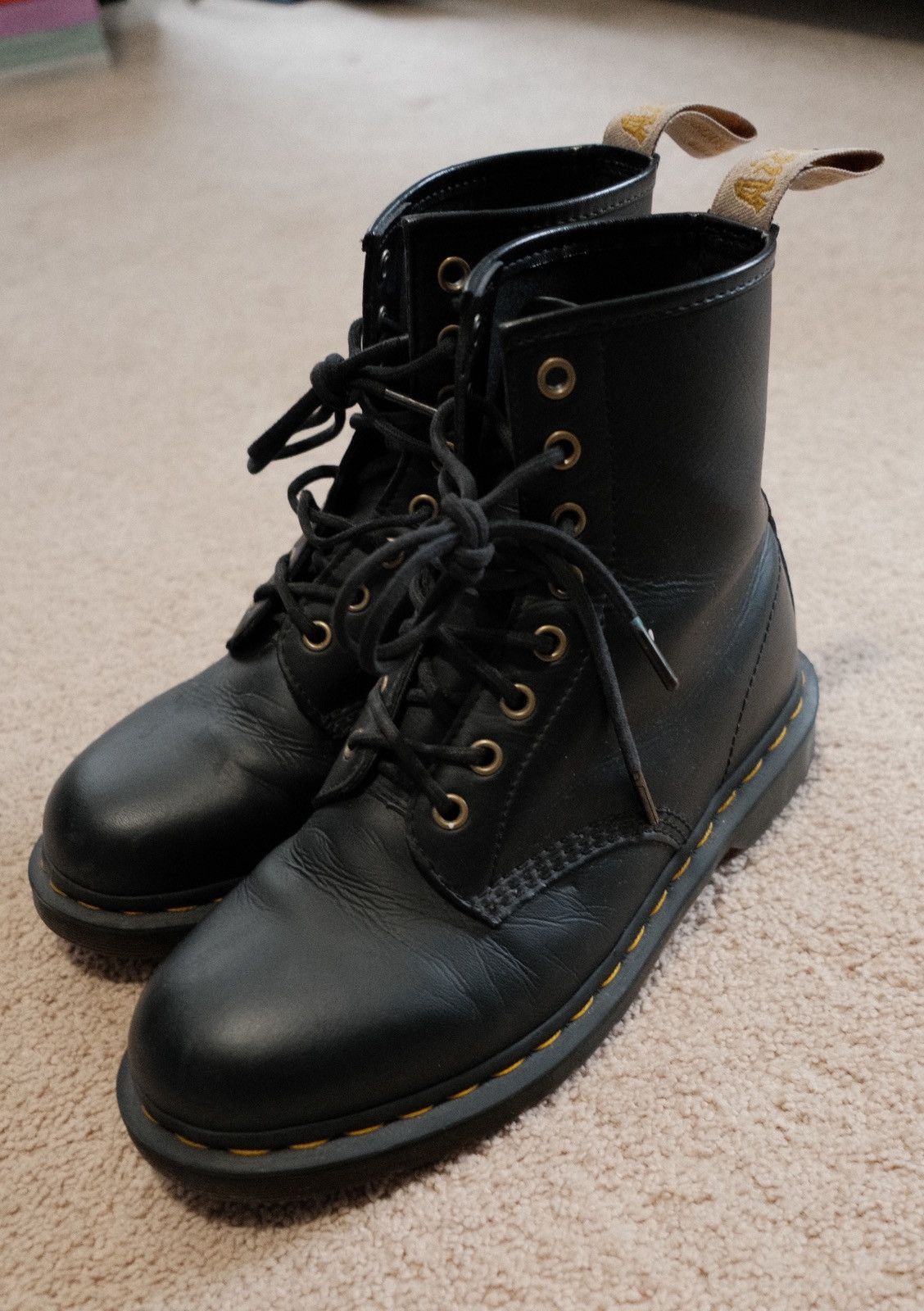 Dr. Martens Vegan Doc Marten 1460 Felix Size US 9 / EU 42 - 1 Thumbnail