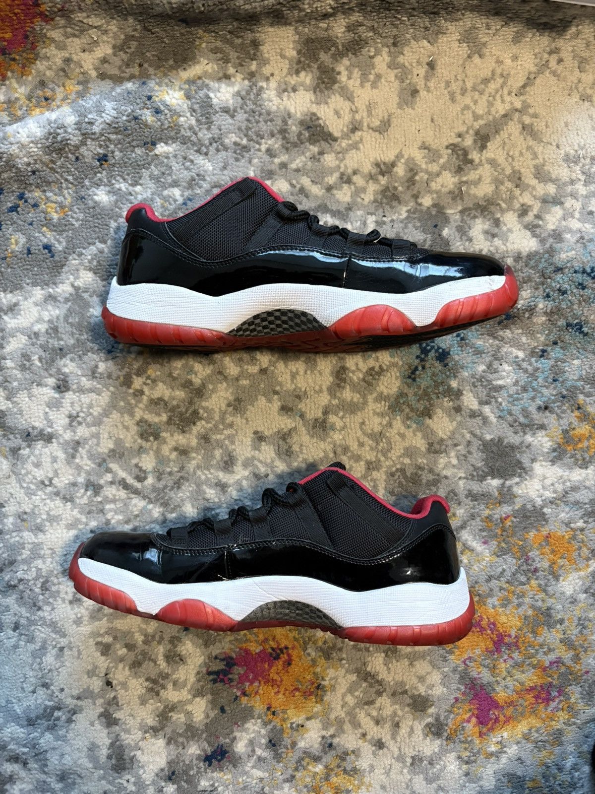 Jordan Brand Air Jordan Retro 11 Low Bred size 10 Size US 10 / EU 43 - 2 Thumbnail