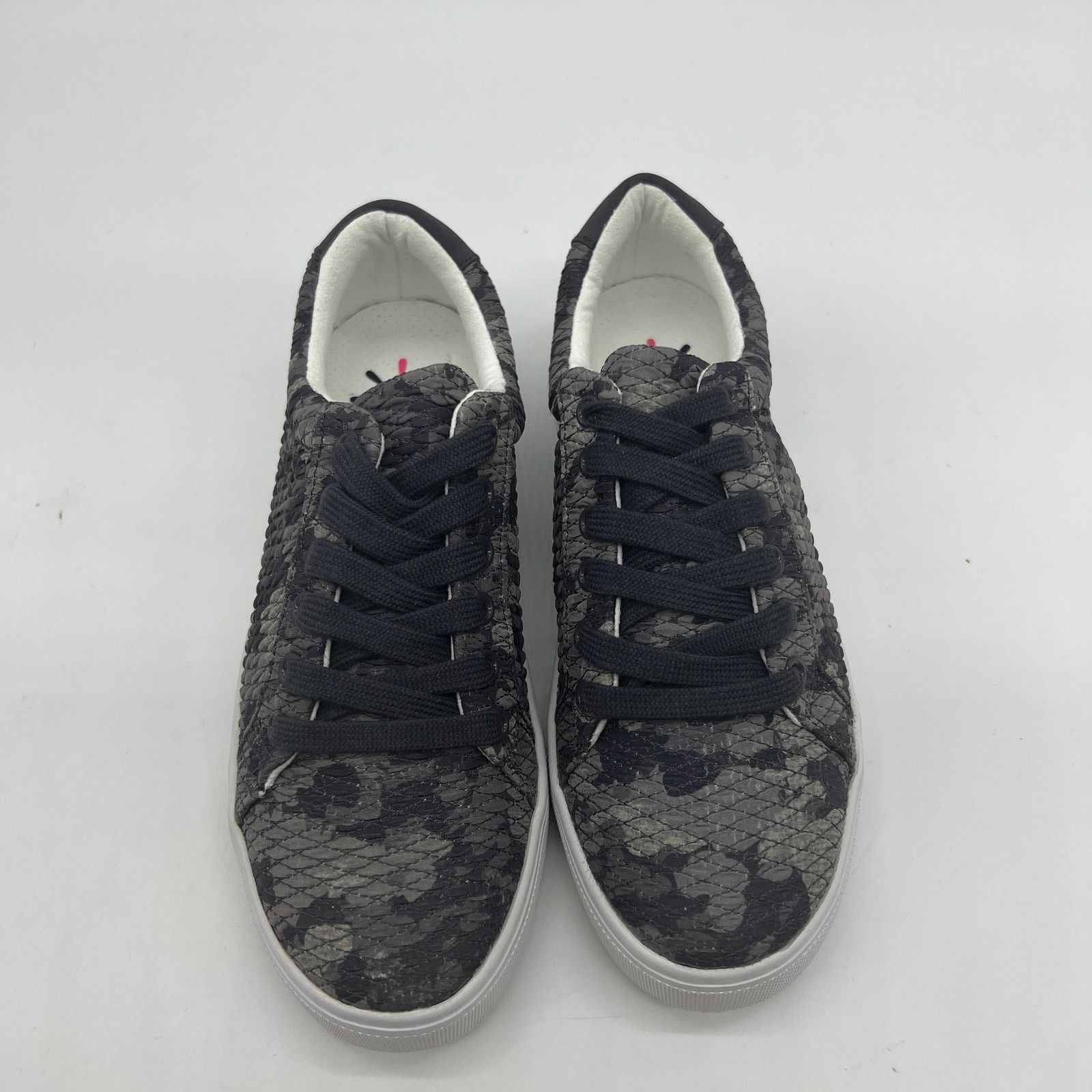 Other Isaac Mizrahi Live! SOHO Size 6 M Quilted Camo Printed Size US 6 / IT 36 - 2 Thumbnail