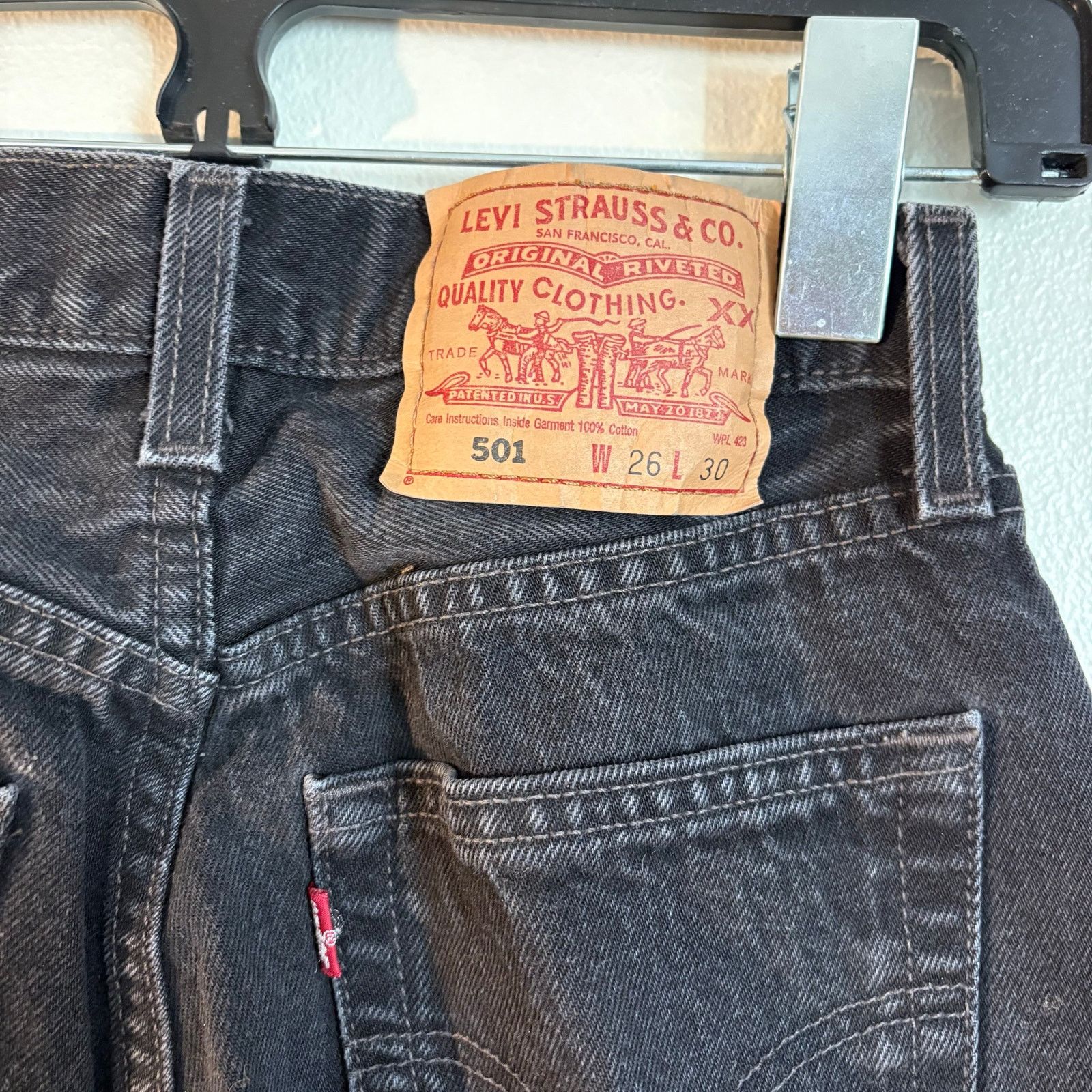 Levi's × Vintage Levi's 501 Vintage 90s Black Denim Straight Leg Jeans Size 26" / US 2 / IT 38 - 5 Thumbnail