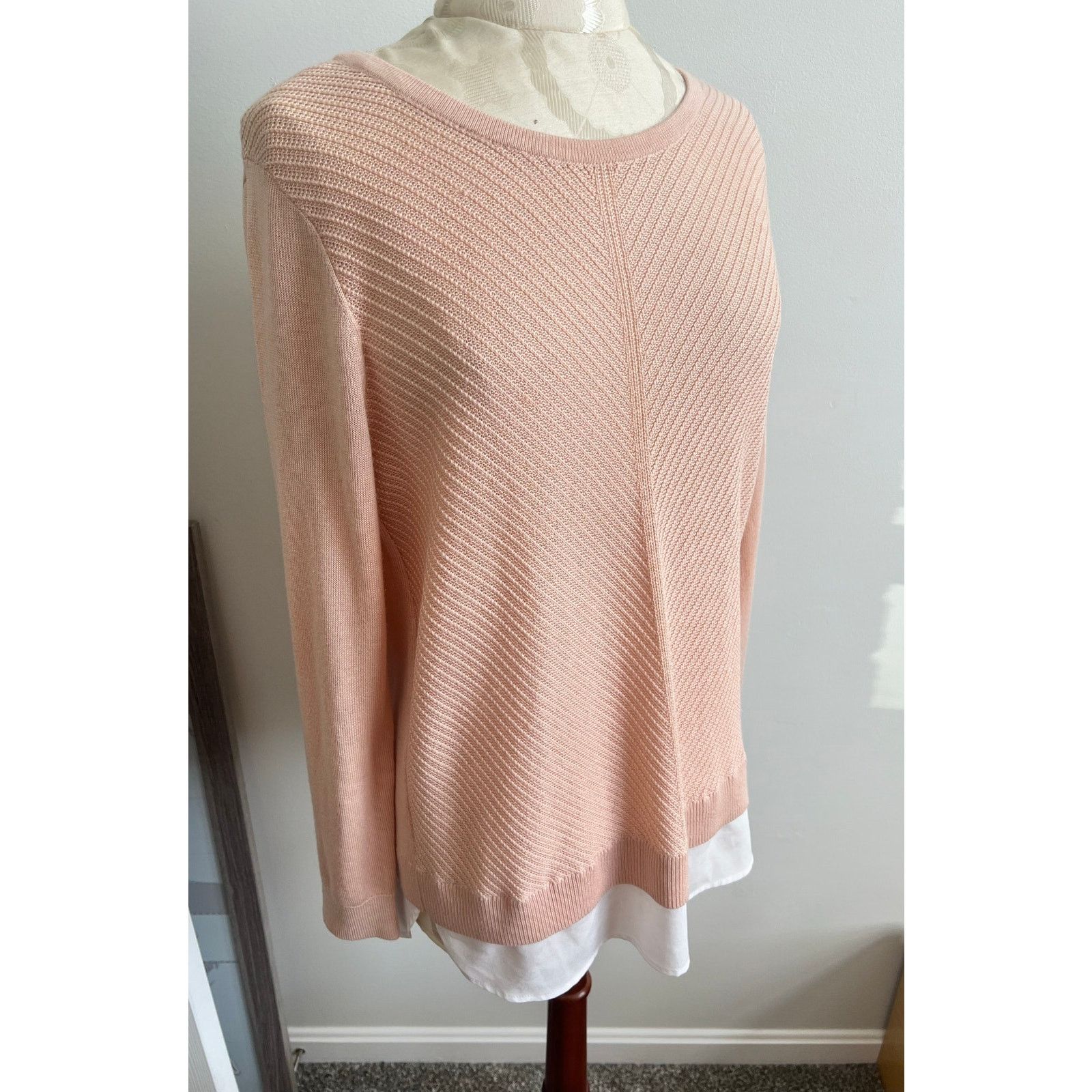 Calvin Klein Calvin Klein Peach Chevron Layered Knit Sweater Medium Size M / US 6-8 / IT 42-44 - 2 Thumbnail