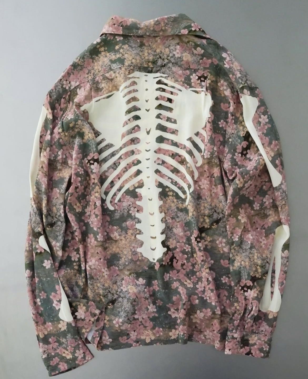 Kapital Kapital Bone cherry blossoms rayon aloha shirts size 2 Size US M / EU 48-50 / 2 - 2 Thumbnail