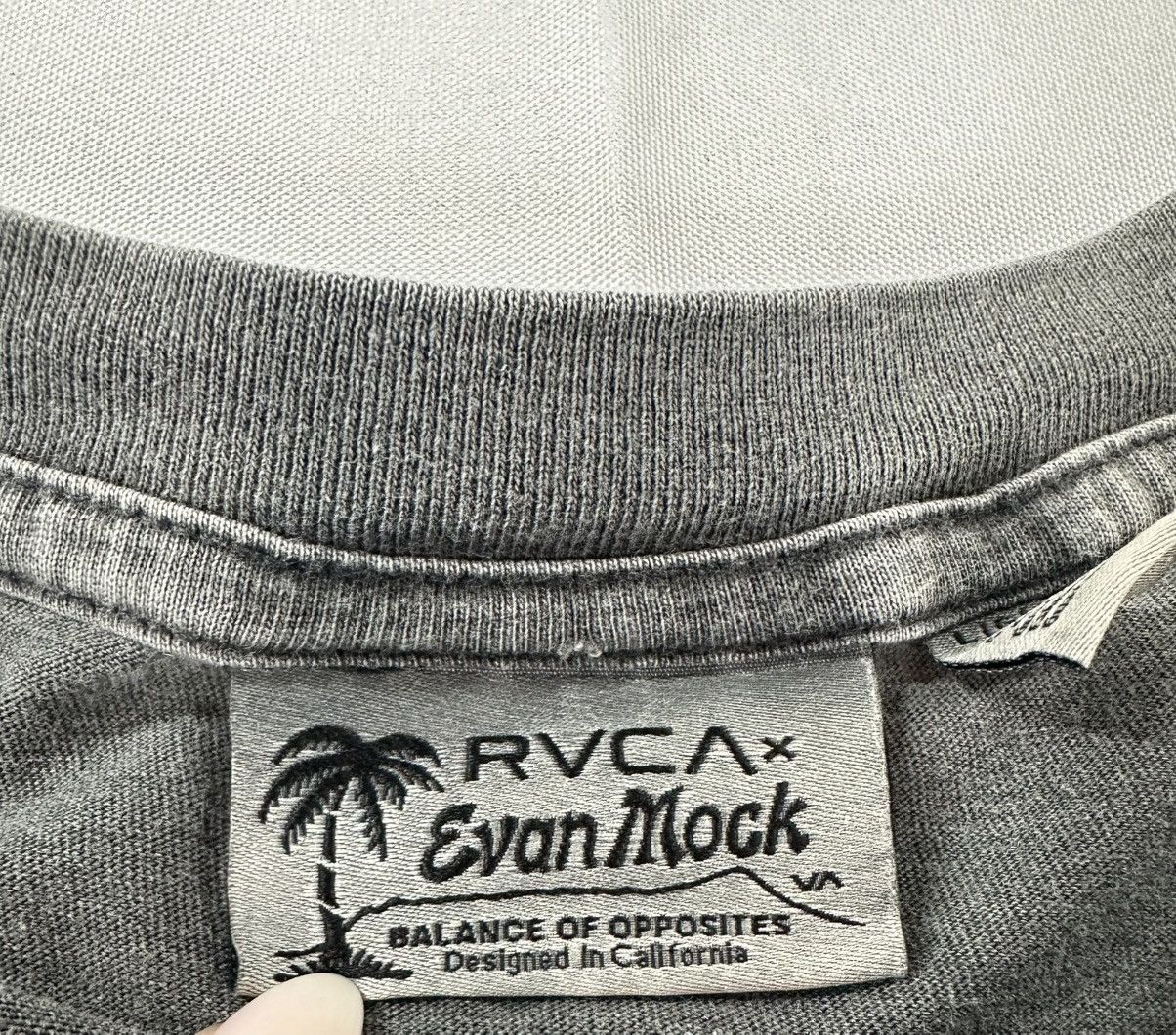 RVCA RVCA Evan Mock Hawaiian Power Tee Washed Gray L Size US L / EU 52-54 / 3 - 4 Thumbnail