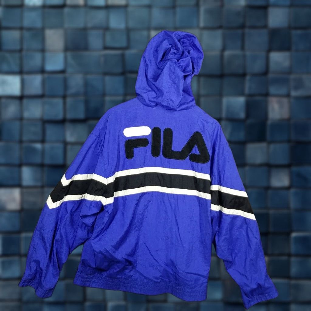 Fila VINTAGE FILA Men's Track Jacket XL White Blue Striped Windbreaker 80s Casual Size US XL / EU 56 / 4 - 1 Thumbnail
