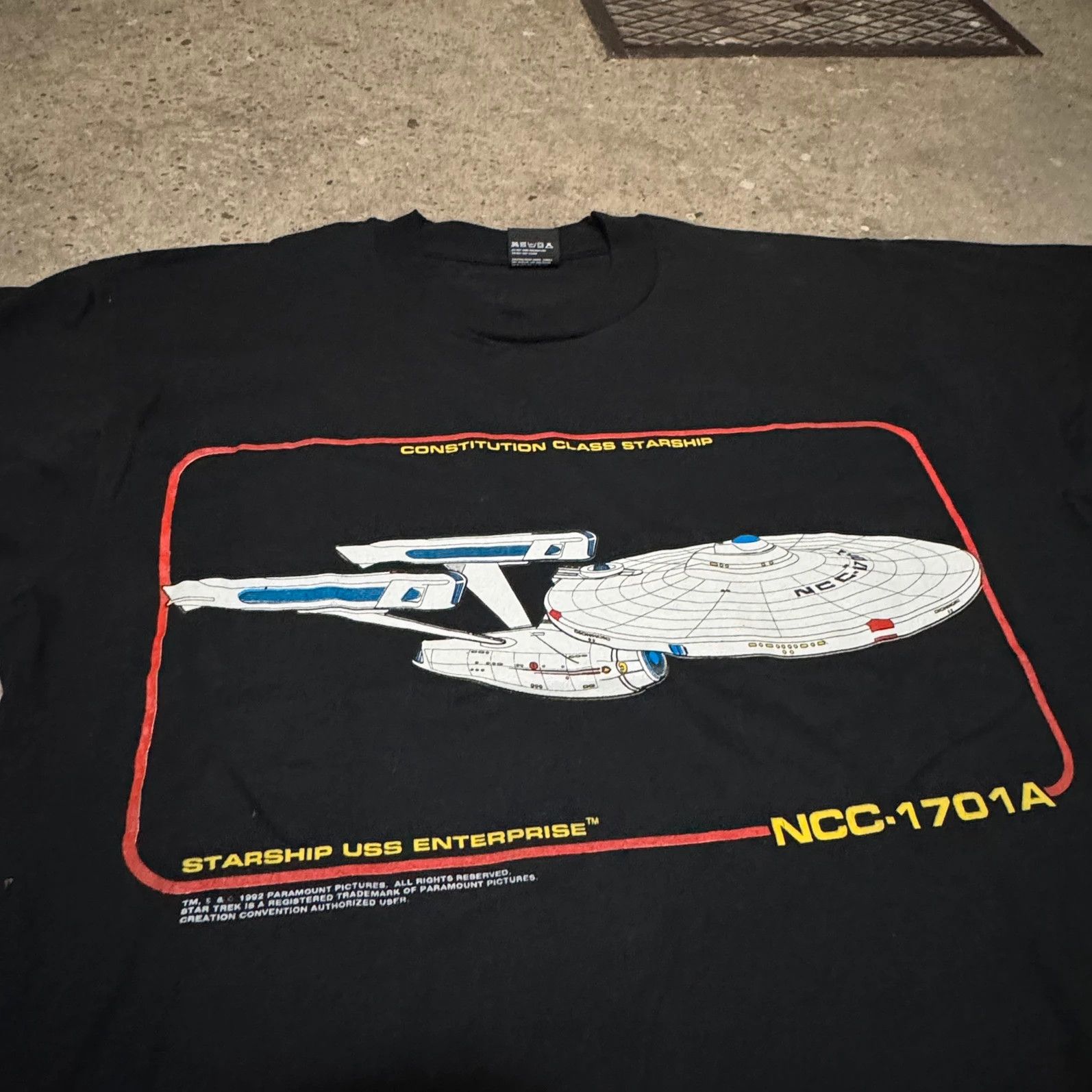 Vintage Vintage Star Treck 90s t-shirt Size US XL / EU 56 / 4 - 5 Thumbnail