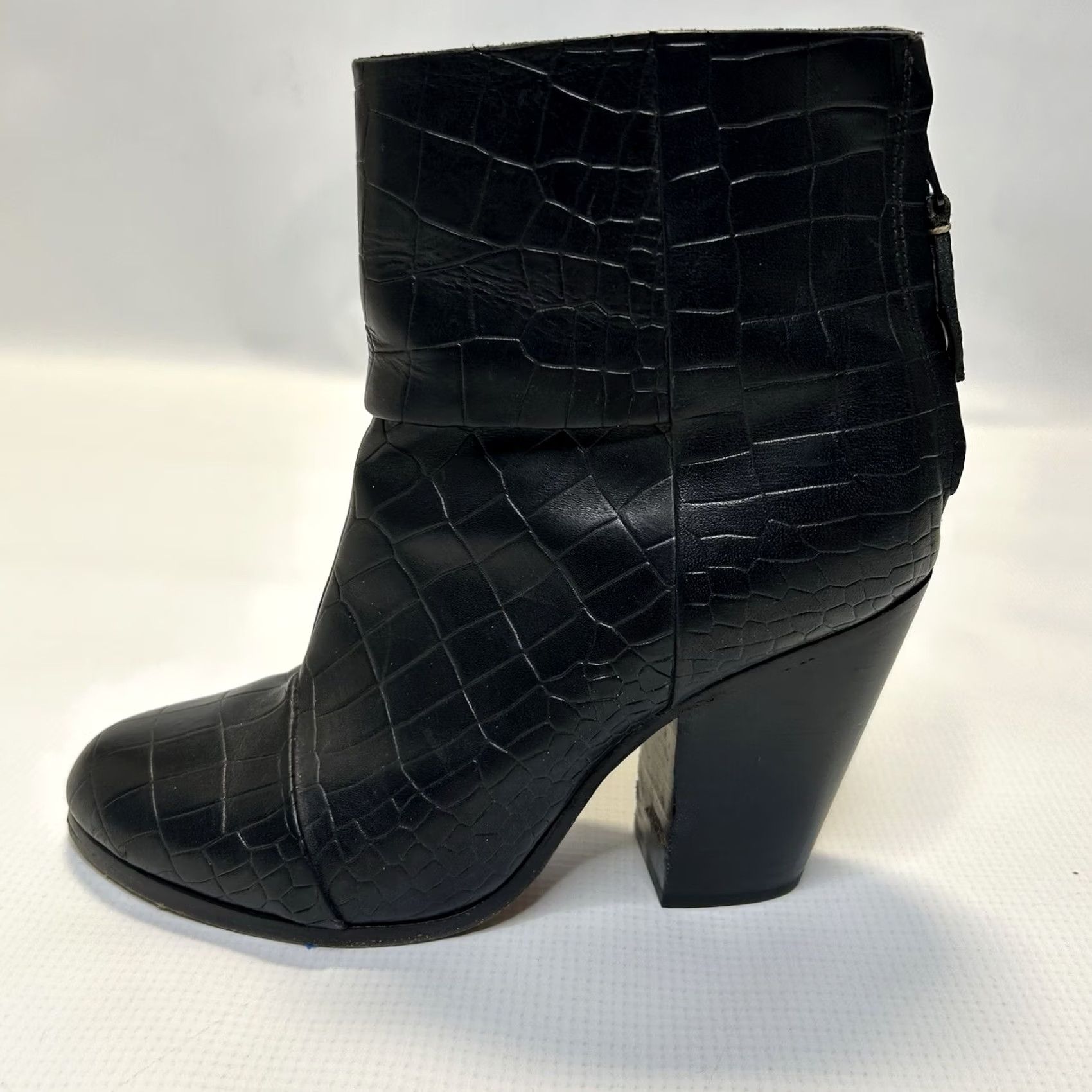 Rag & Bone rag & bone Newbury Croc Embossed Leather Bootie Womens 5.5 Black Ankle Zip Heel Block Leather Lining Patent Outsole Kid/Adult: Women Size US 6 / IT 36 - 5 Thumbnail