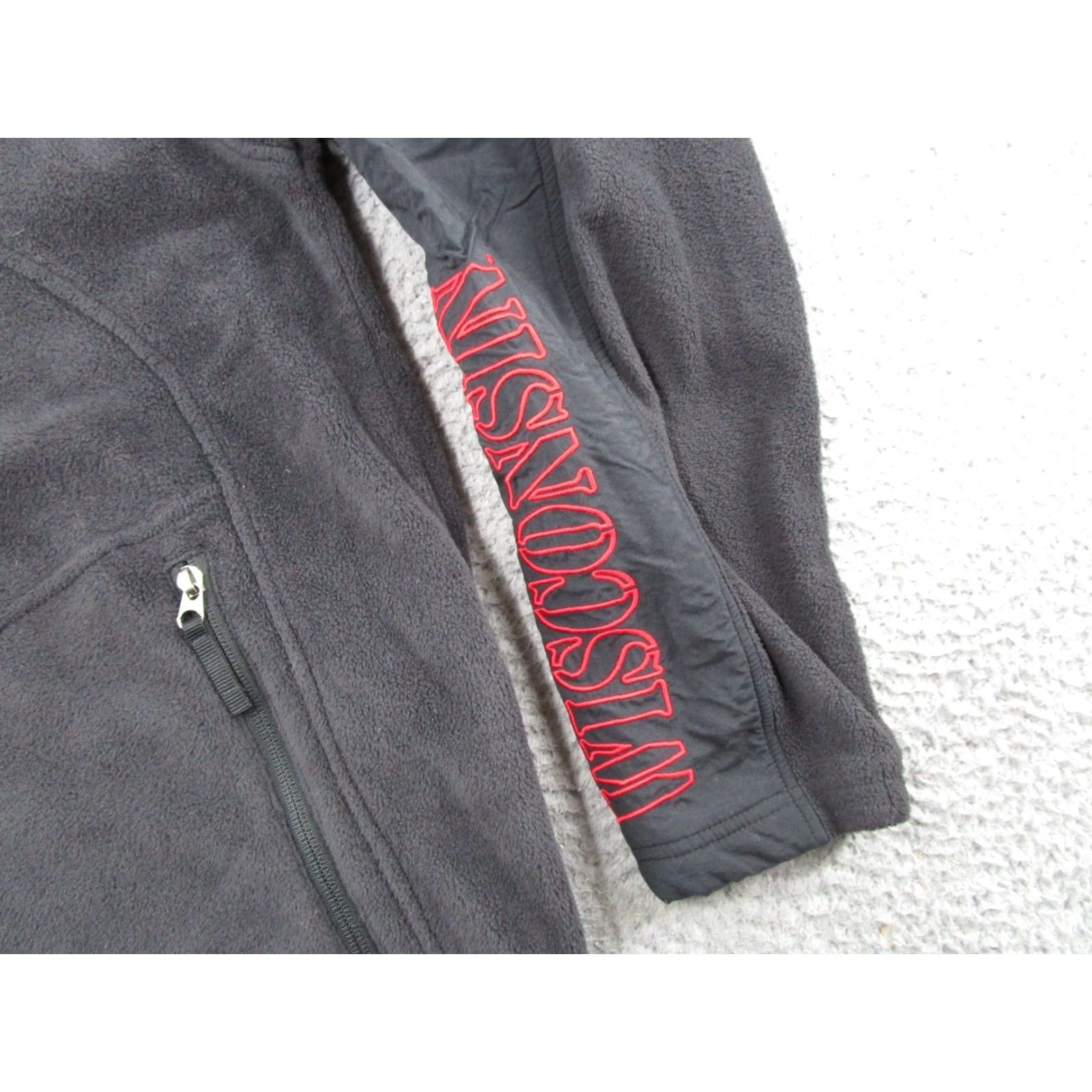 NCAA VINTAGE Y2K Columbia Wisconsin Badgers Fleece Jacket Full Zip Mens Size XL NCAA Size US XL / EU 56 / 4 - 4 Thumbnail