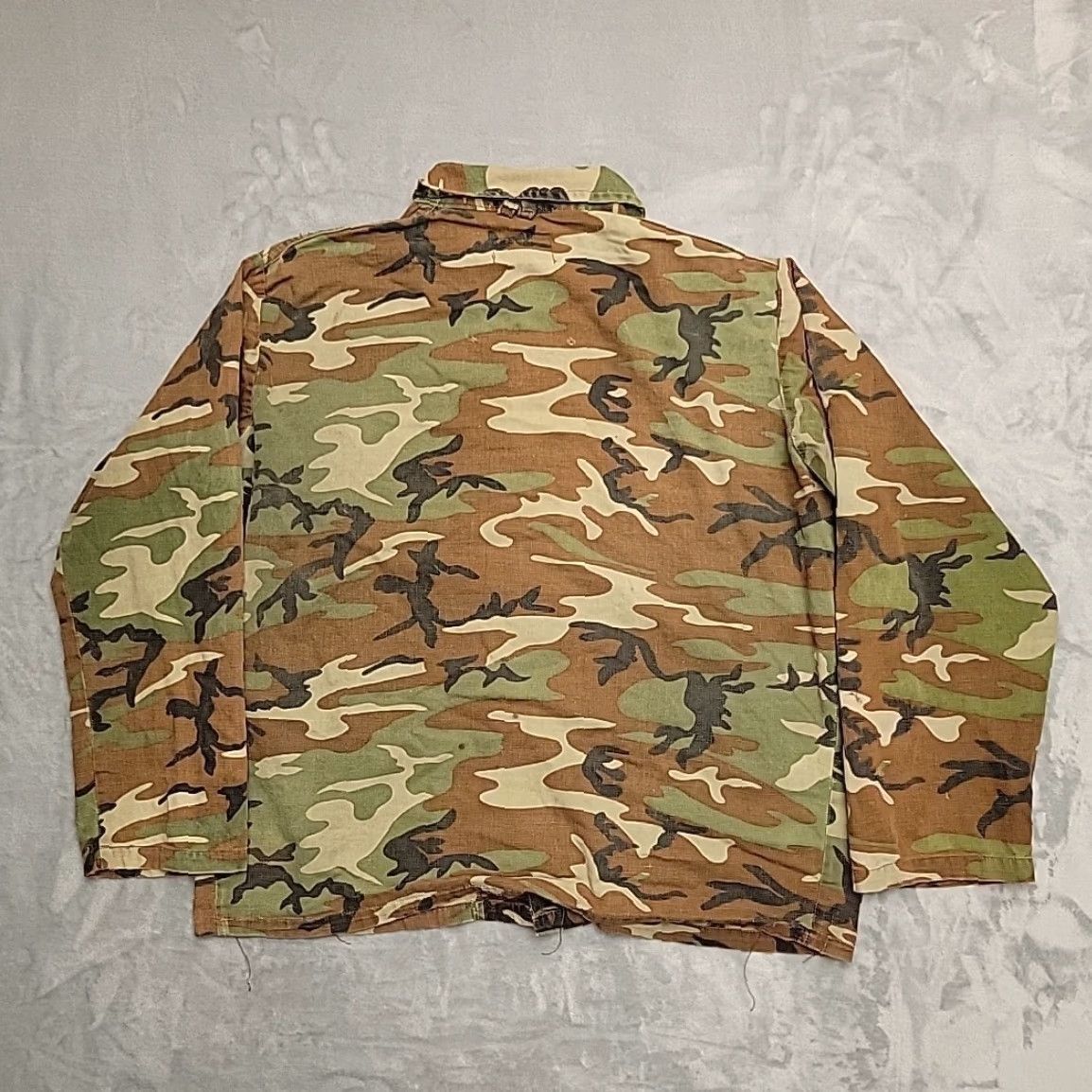 Vintage VINTAGE Chief Jacket Mens L Woodland Camo Cotton Canvas Water Repellant Made in USA VTG Size US L / EU 52-54 / 3 - 7 Thumbnail