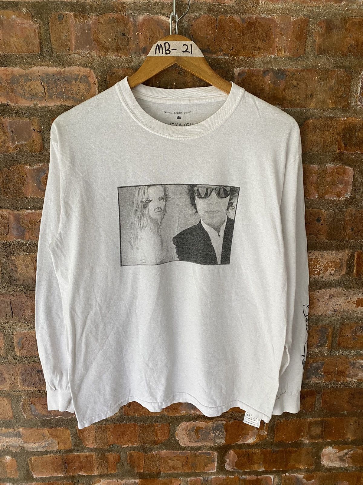 Lad Musician Rare!! KATE MOSS Photo Art By Godlis Street Photographer Size US M / EU 48-50 / 2 - 2 Thumbnail
