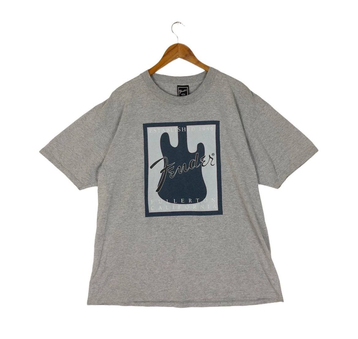 Fender Vintage 90s Fender Guitar Official Merchandise Made in USA Size US XL / EU 56 / 4 - 1 Thumbnail