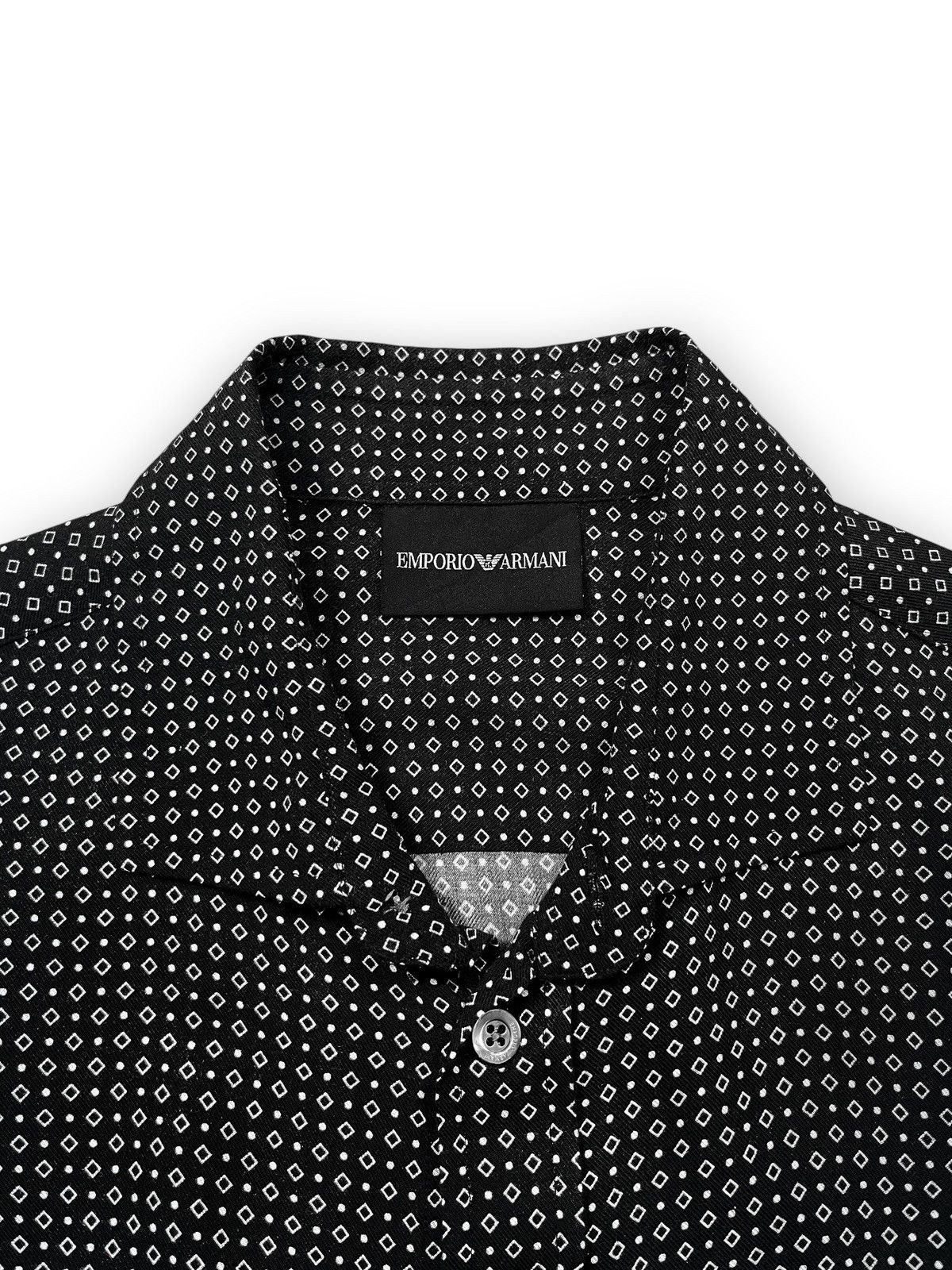 Emporio Armani Y2K Emporio Armani Geometric Pattern Print Button Up Size US M / EU 48-50 / 2 - 7 Thumbnail