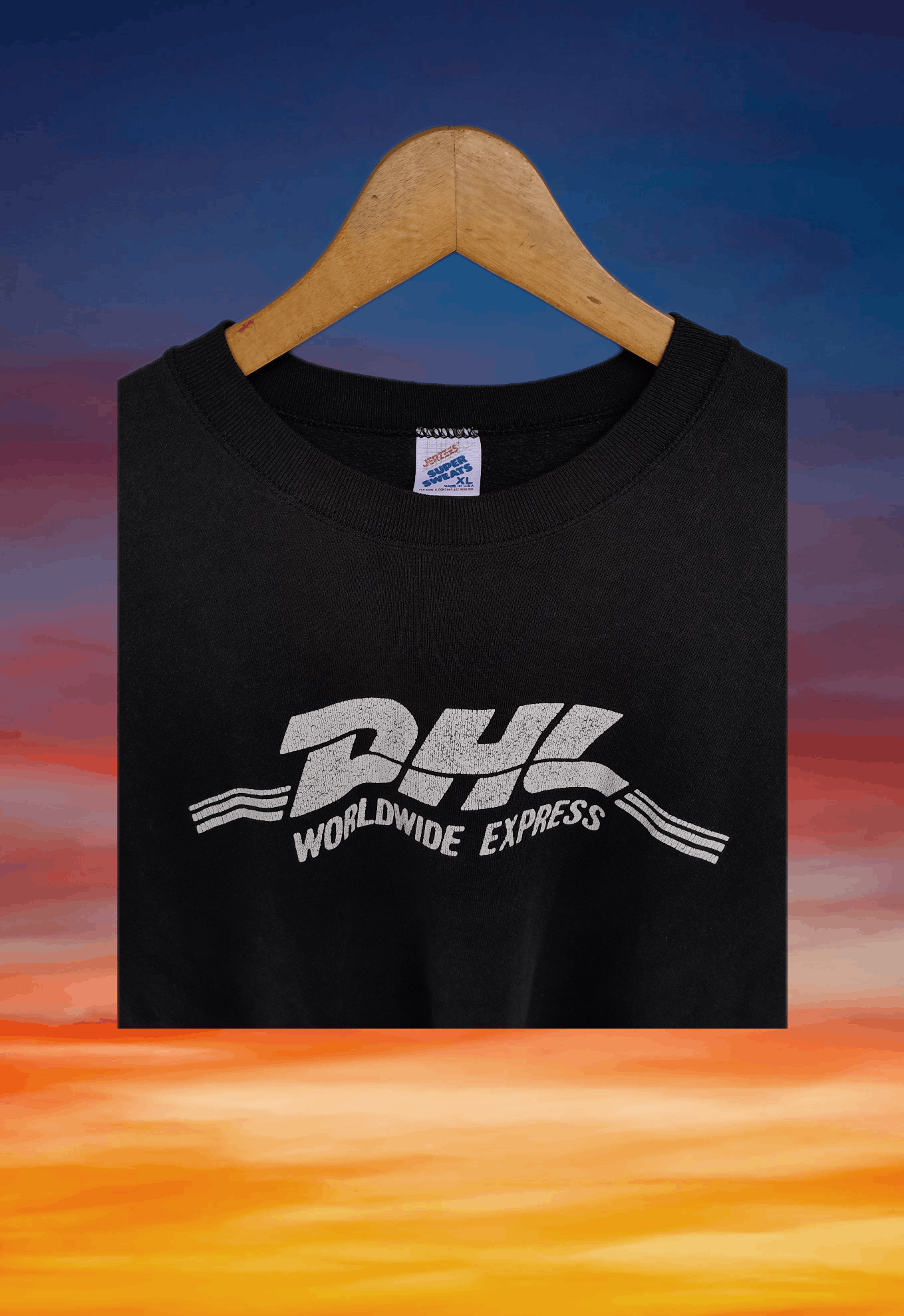 DHL Vintage 90s DHL Worldwide Express Sweatshirt raptees style Size US XL / EU 56 / 4 - 4 Thumbnail