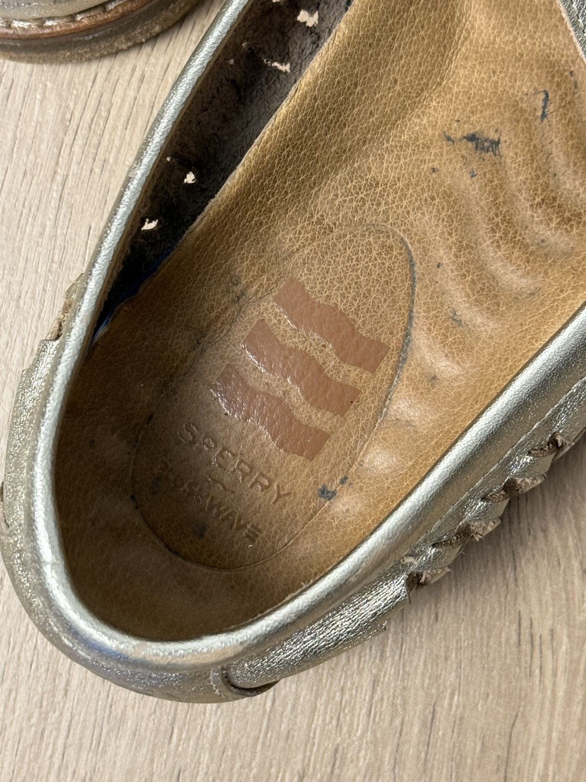 Sperry Sperry Seaport gold metallic tassel loafers size 7 Size US 7 / IT 37 - 4 Thumbnail