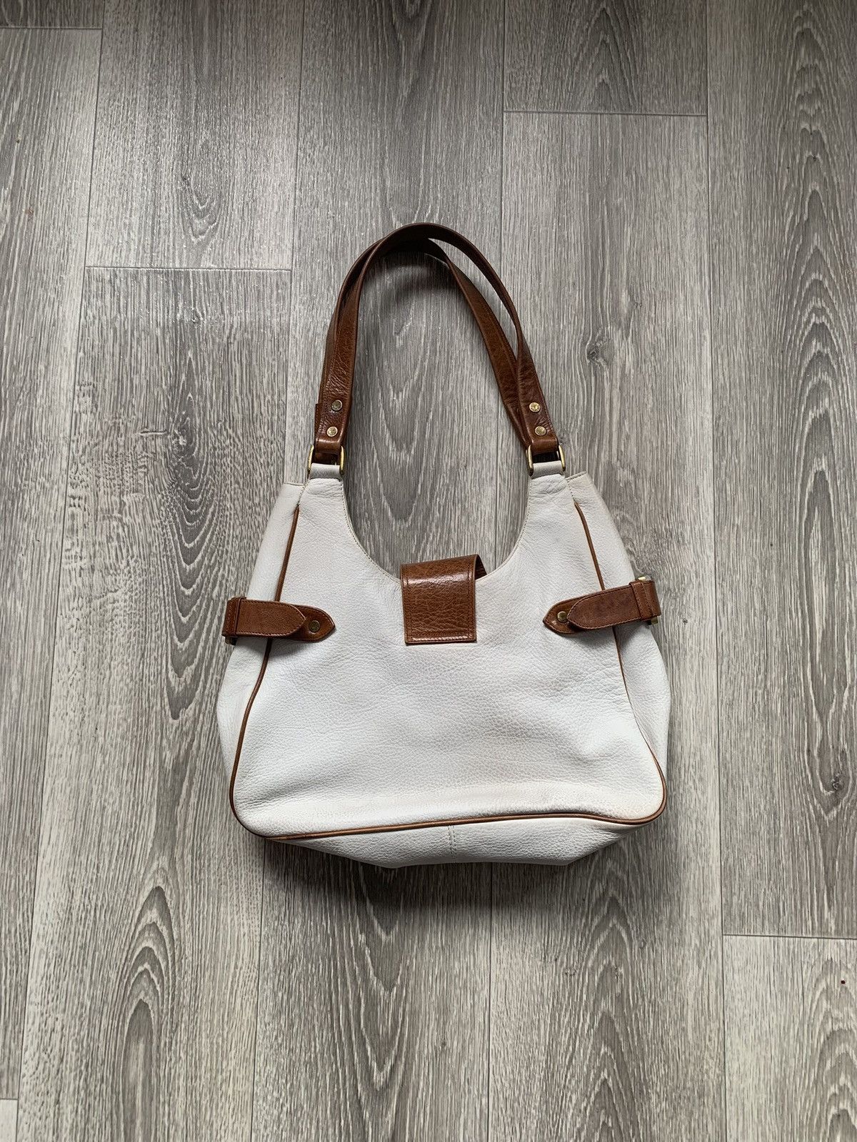 Mulberry Mulberry Vintage White Leather Buckle Handled Bag Luxury Size ONE SIZE - 6 Thumbnail
