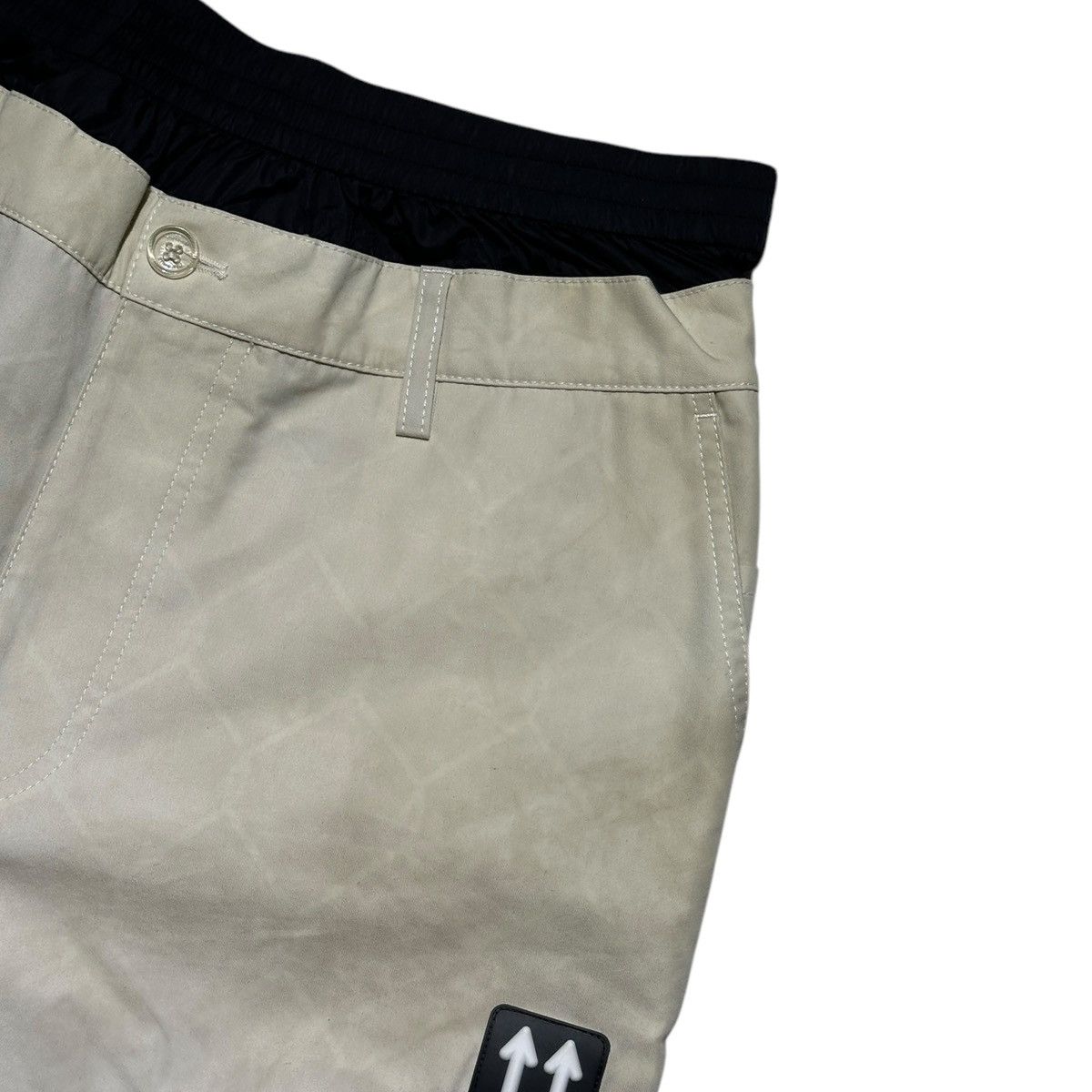 Off-White Distressed Zippered wide leg flare baggy cargo Size US 32 / EU 48 - 2 Thumbnail