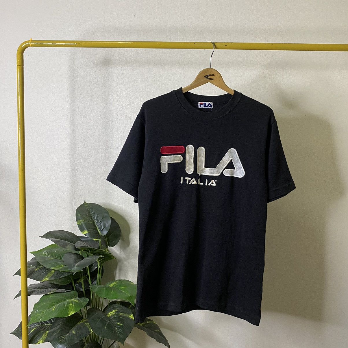 Fila Vintage 1990s Fila Embroidery Big Logo Tee Size US M / EU 48-50 / 2 - 1 Thumbnail