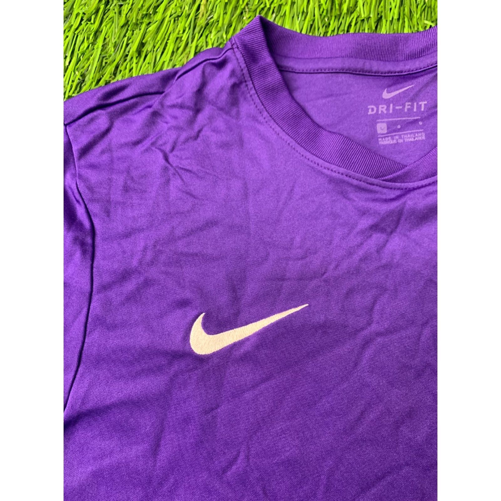 Nike NIKE Dri-Fit Park Original 2018 Men Football Soccer Training Shirt Jersey L Violet Nike Park Shirt Mens Large Football Size US L / EU 52-54 / 3 - 3 Thumbnail