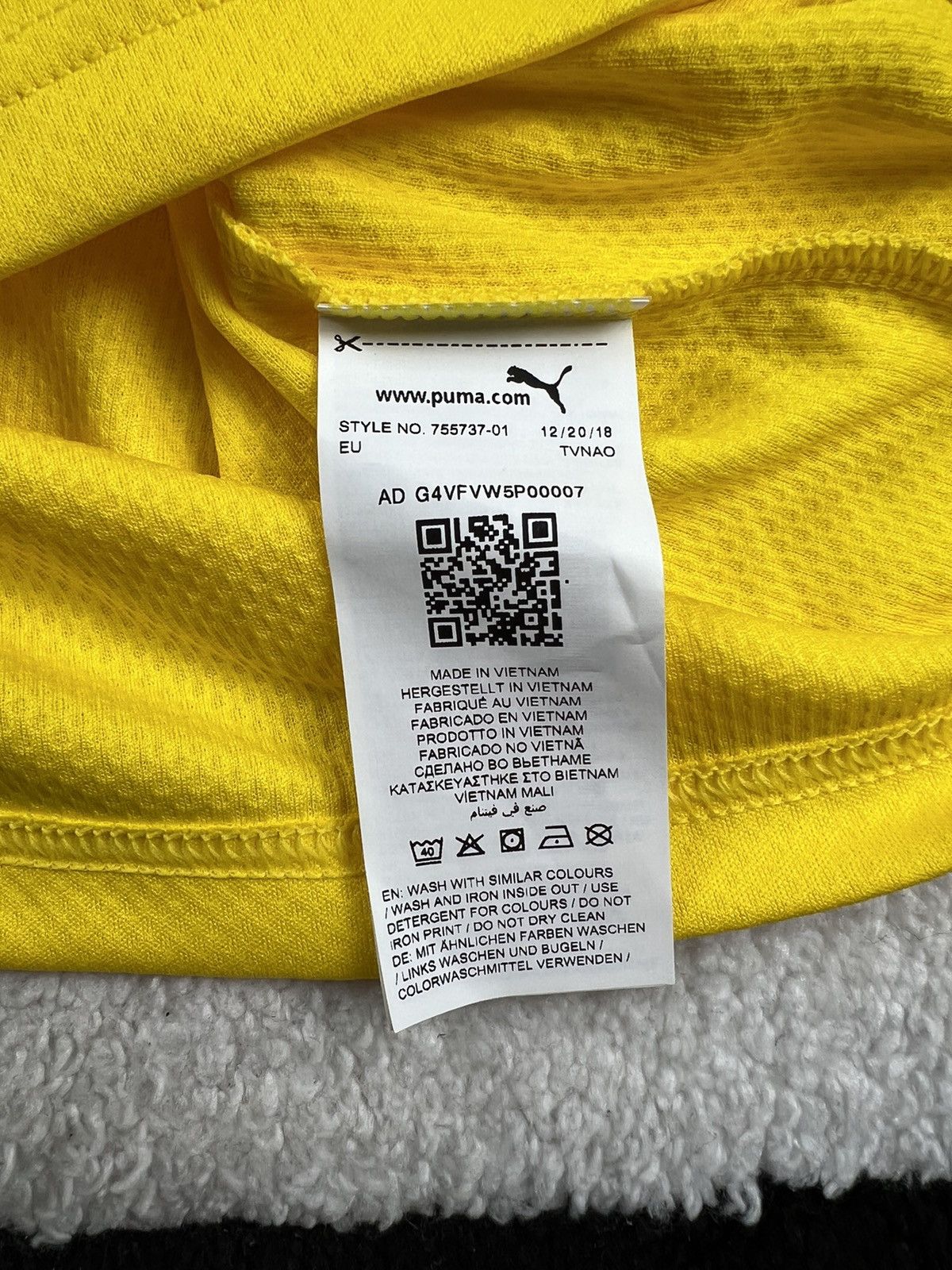 Puma Puma Borussia Dortmund 2019/2020 #8 Dahoud Football Jersey Size US L / EU 52-54 / 3 - 11 Thumbnail