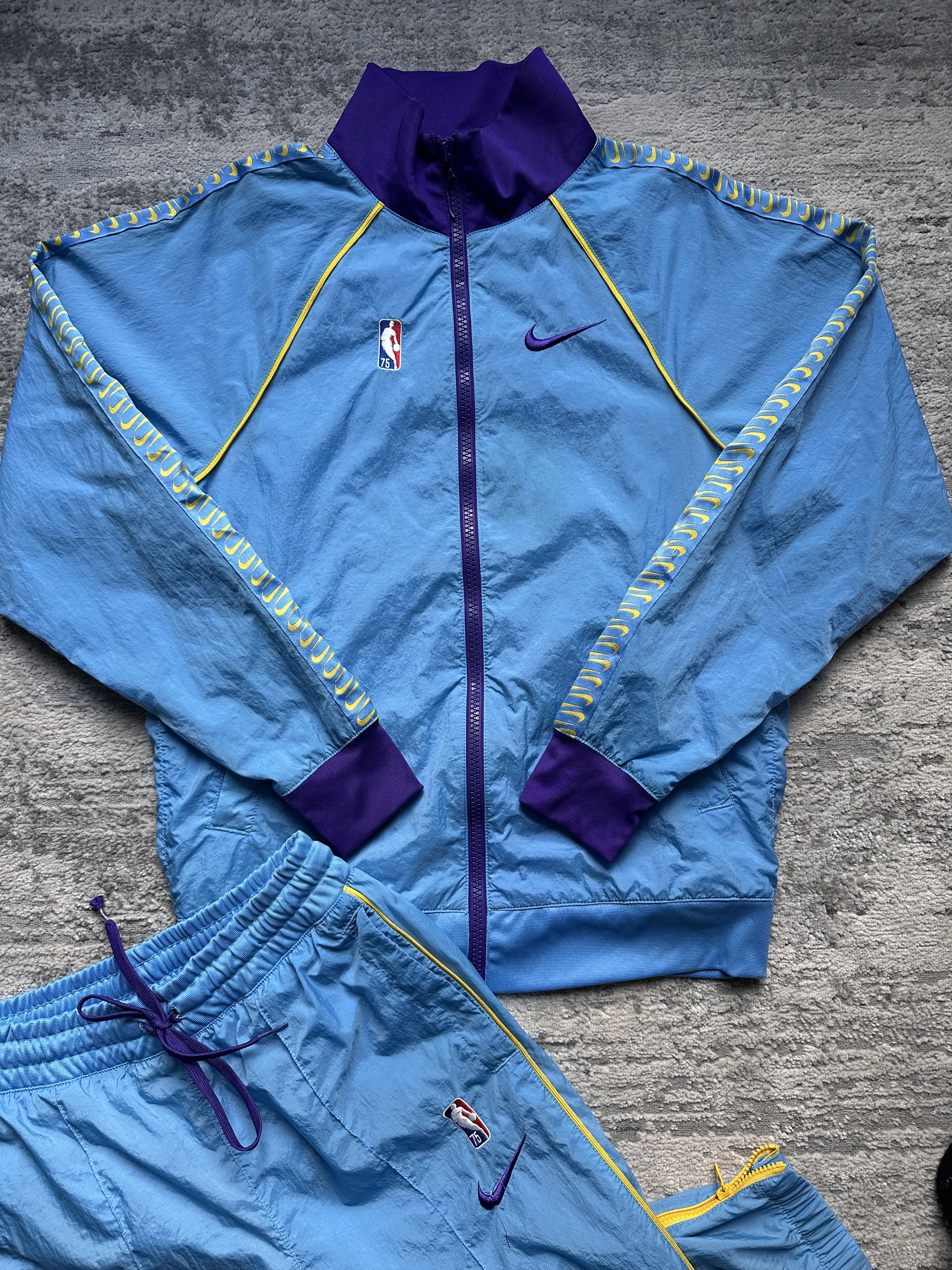 Nike Nike NBA Los Angeles Lakers Courtside Suit Size US M / EU 48-50 / 2 - 3 Thumbnail
