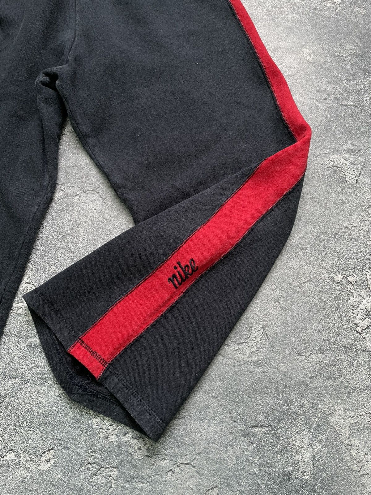 Nike Vintage Nike Baggy Y2K Trackpants Size US 38 / EU 54 - 3 Thumbnail
