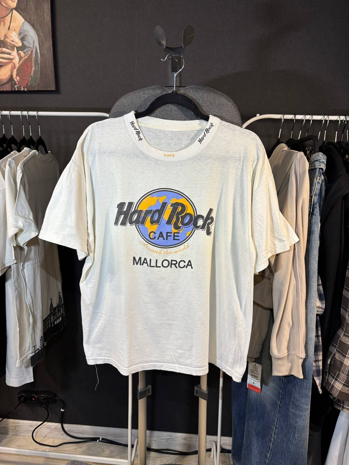Hard Rock Cafe Vintage Hard Rock Cafe Mallorca T-shirt Size:S Size US S / EU 44-46 / 1 - 1 Thumbnail