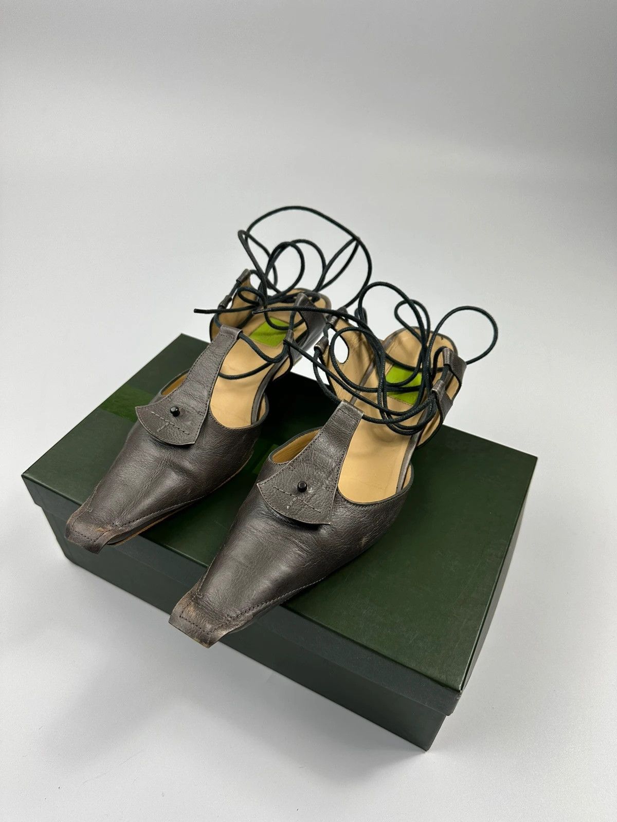 Marithe + Francois Girbaud M+FG 90’s Grey Brown Leather SlingBack Heels Size US 6 / IT 36 - 1 Thumbnail