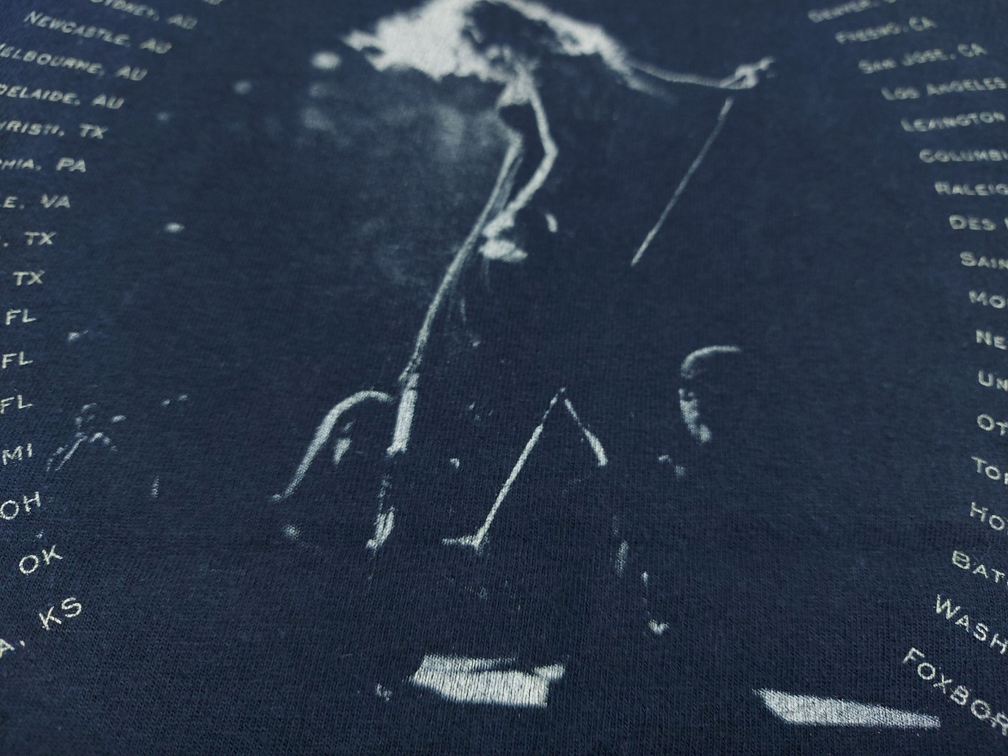 Band Tees Vintage 2009 Taylor Swift Fearless Concert Tour TEE Size US S / EU 44-46 / 1 - 12 Thumbnail