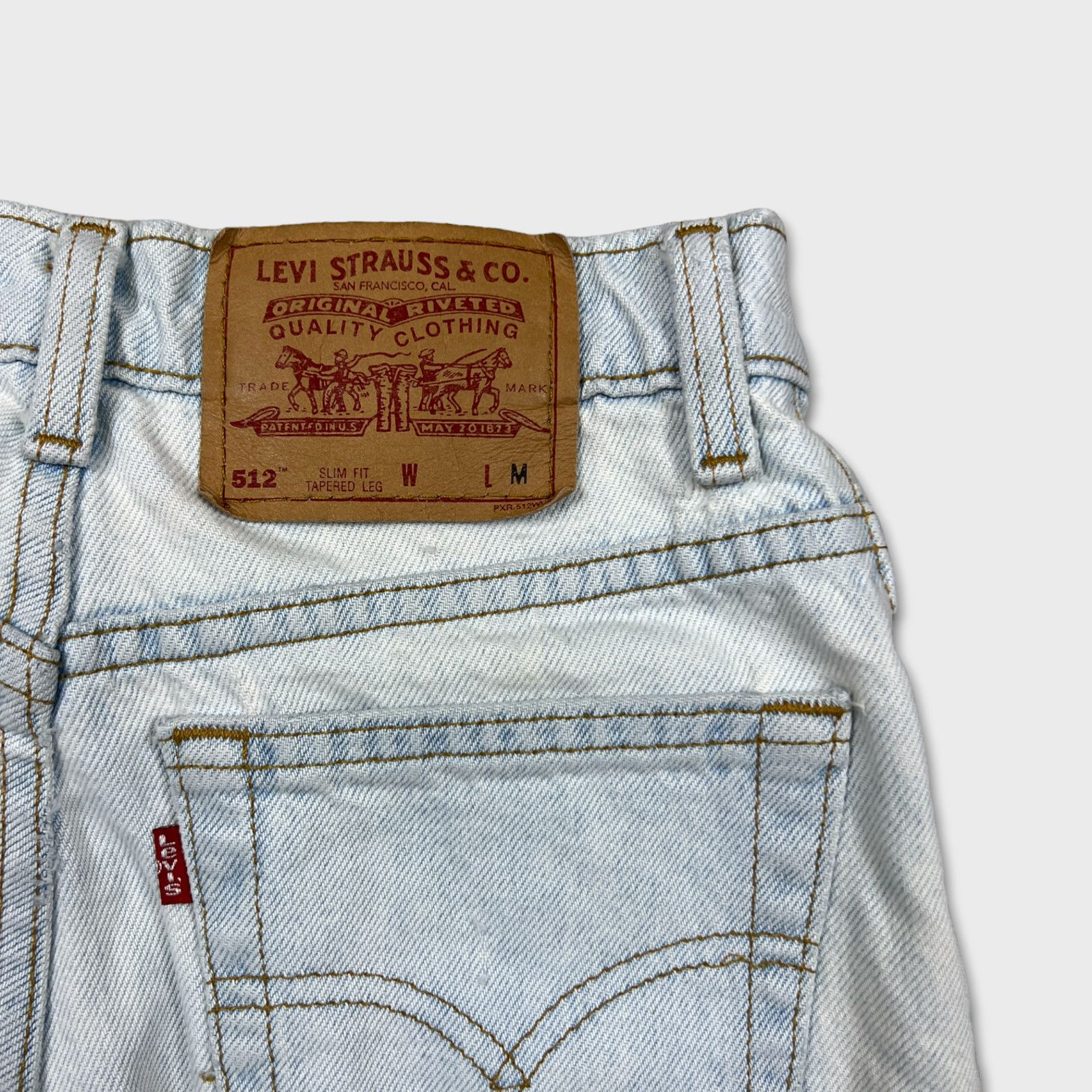 Levi's × Vintage Vintage Levi's 512 Jeans 24x30 Slim Fit Taper Denim 90s Pant Size 24" / US 00 / IT 34 - 8 Thumbnail