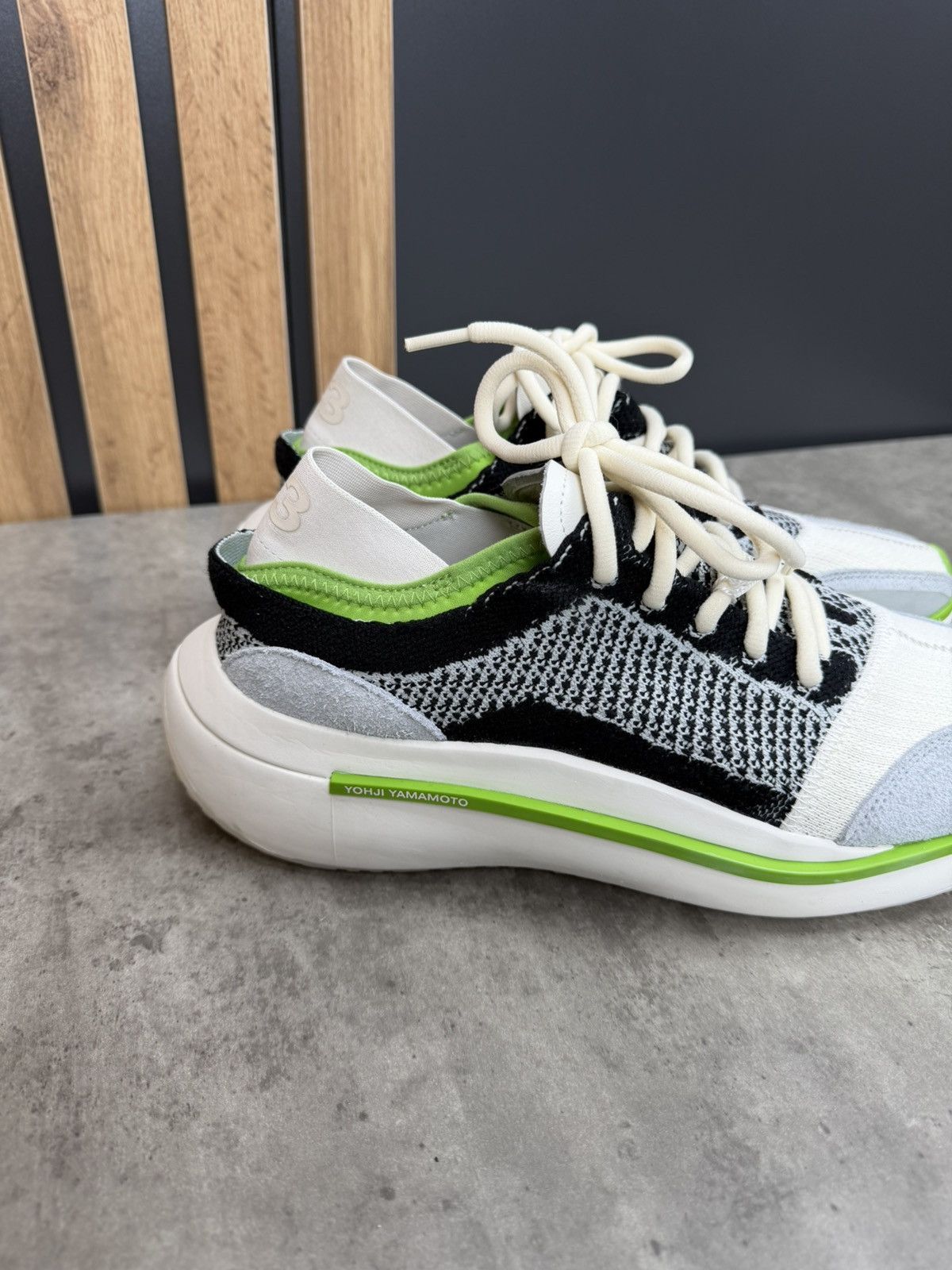 Y-3 Adidas Y-3 Yohji Yamamoto Qisan Knit White/Black Size 10.5 Size US 10.5 / EU 43-44 - 6 Thumbnail