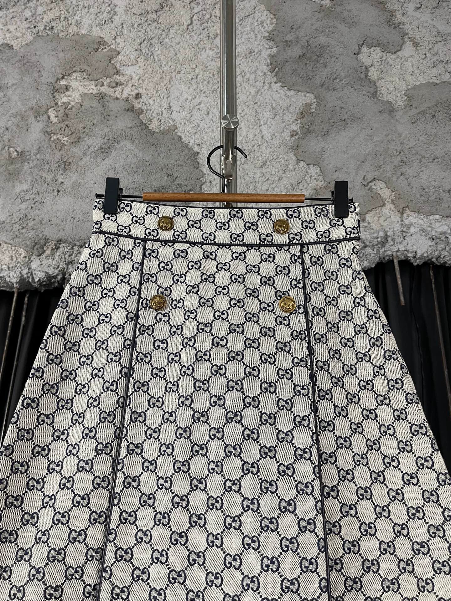 Gucci Gucci GG Allover Print Women's Skirt Size 38 (New) Size 26" / US 2 / IT 38 - 3 Thumbnail