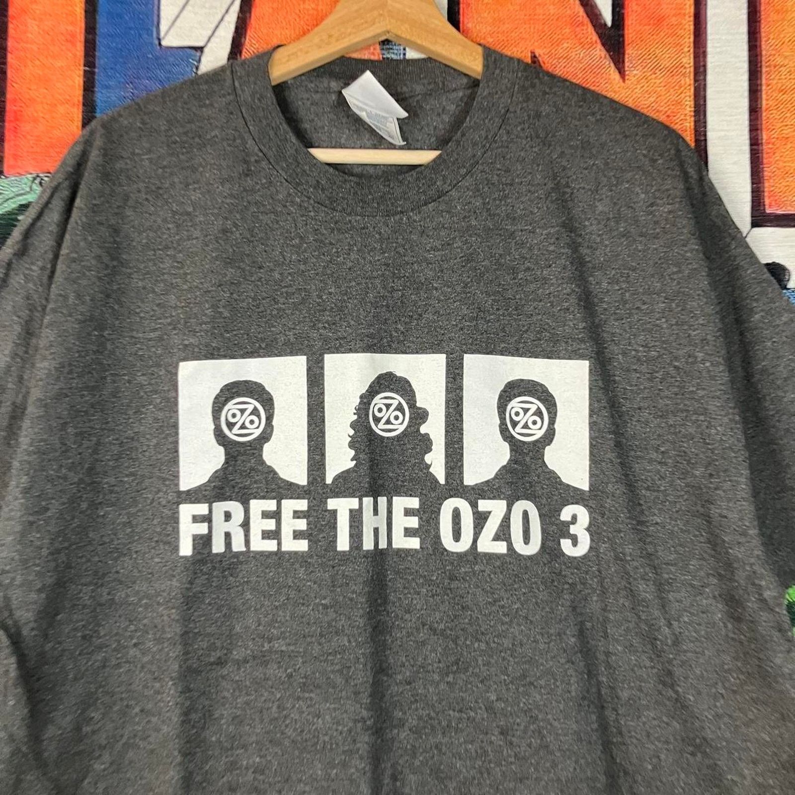 Other Vintage 00's 'Free The Ozo 3' Band Tee Size XL Size US XL / EU 56 / 4 - 4 Thumbnail