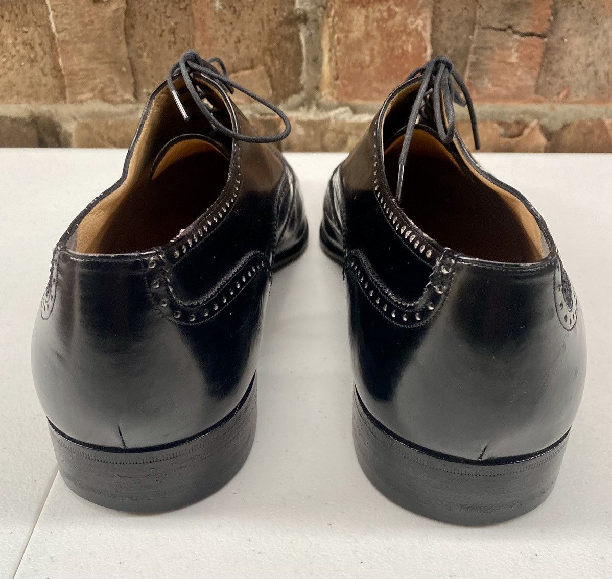 Salvatore Ferragamo Ferragamo 🇮🇹 Nero wingtip brogue oxfords 11 D VGC esquire Size US 11 / EU 44 - 15 Thumbnail