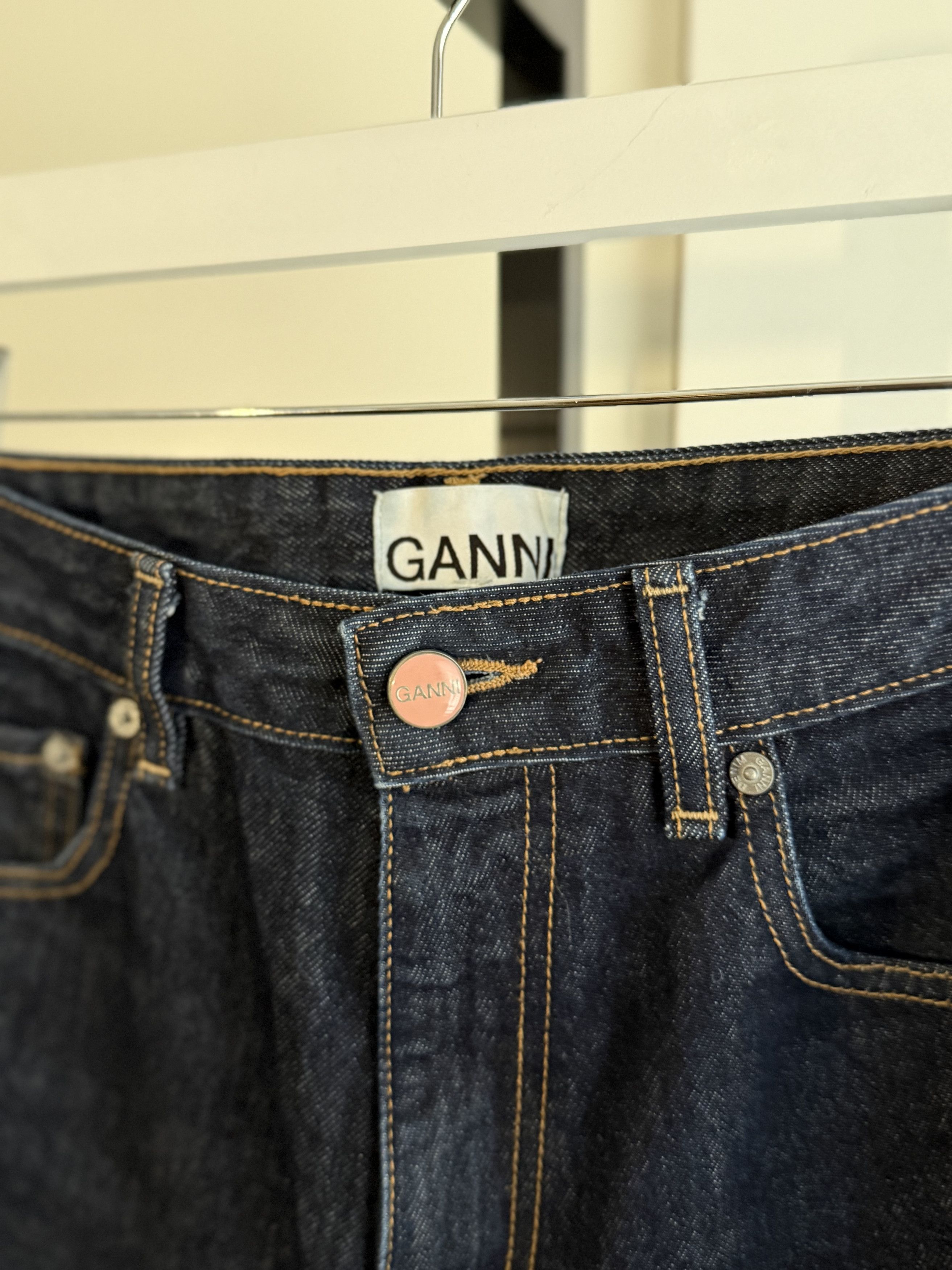 Ganni GANNI Stary Barrel Jeans in Dark Blue Size 28" / US 6 / IT 42 - 4 Thumbnail