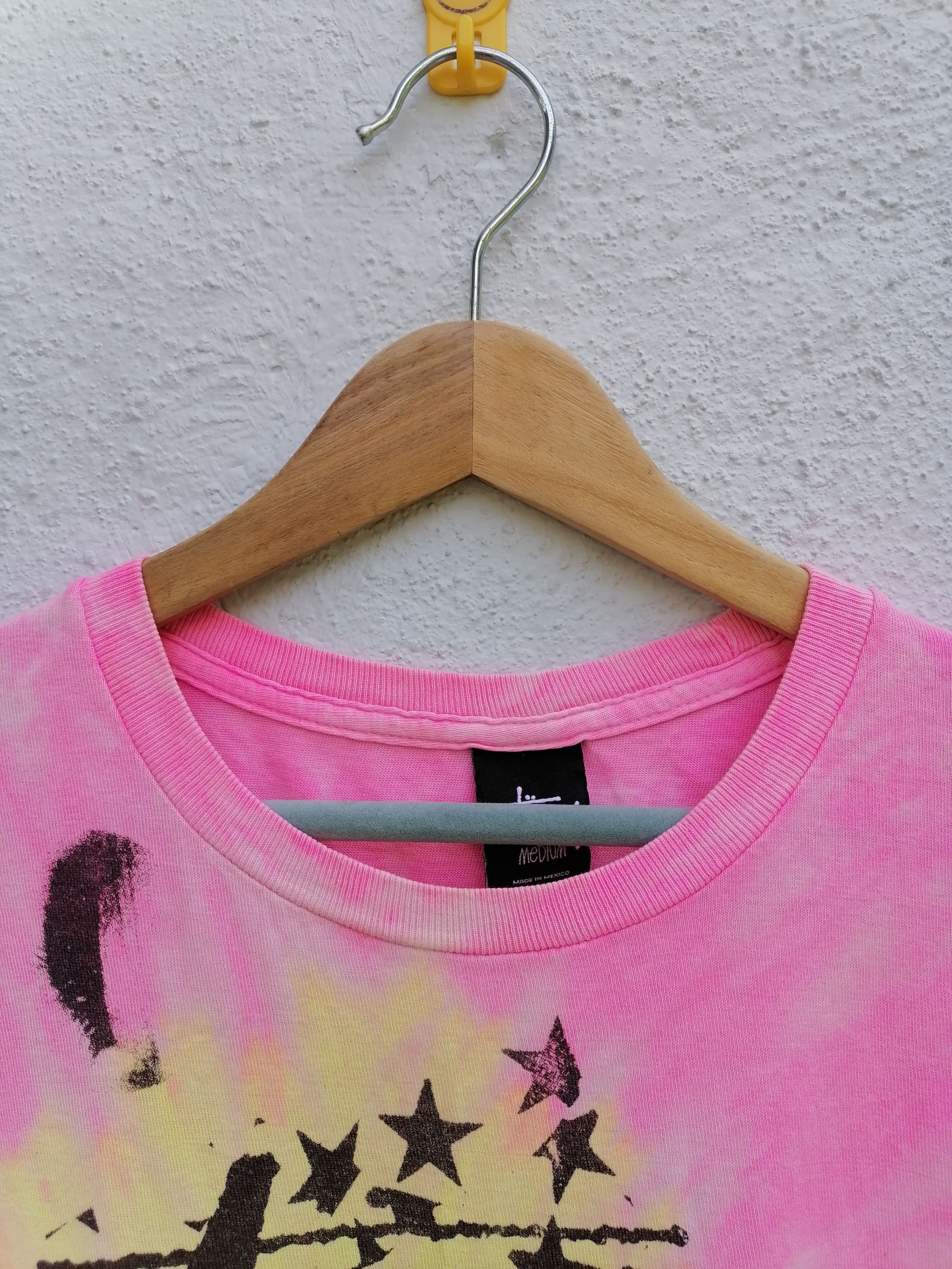Stussy × Vintage Vintage Stussy Pink Classic College Tie Dye T-shirt Size US S / EU 44-46 / 1 - 4 Thumbnail