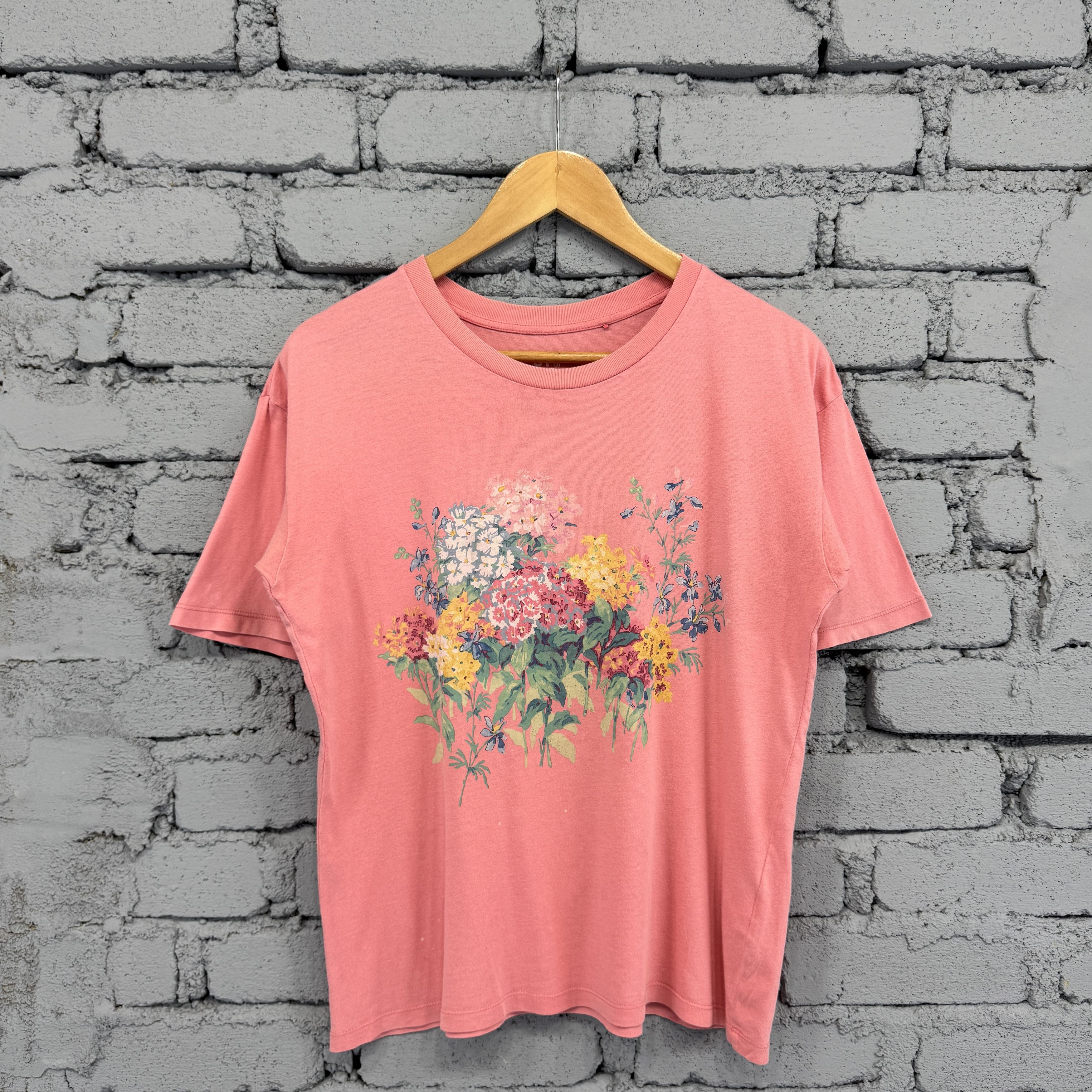 Uniqlo Uniqlo Studio Sanderson Art Graphic Tshirt Size US M / EU 48-50 / 2 - 1 Thumbnail
