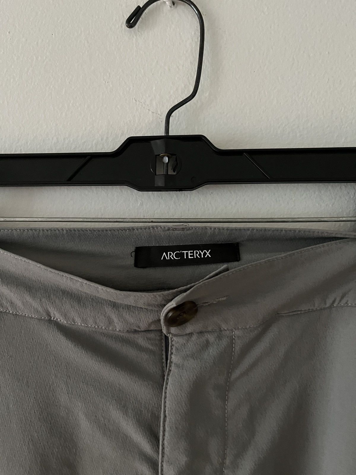 Arc'teryx Arcteryx Hiking Pants Grey XXL mens size gorpcore Size US 42 / EU 58 - 3 Thumbnail