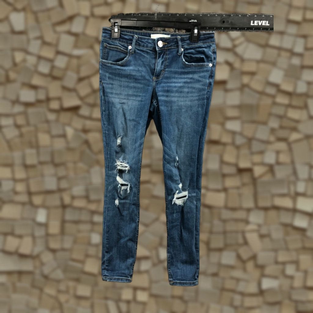 Vintage Maurices Skinny Jeans Size 28 Womens Medium Wash Blue Distressed Denim 5-Pocket Regular Rise Low Waist Size 28" / US 6 / IT 42 - 1 Thumbnail
