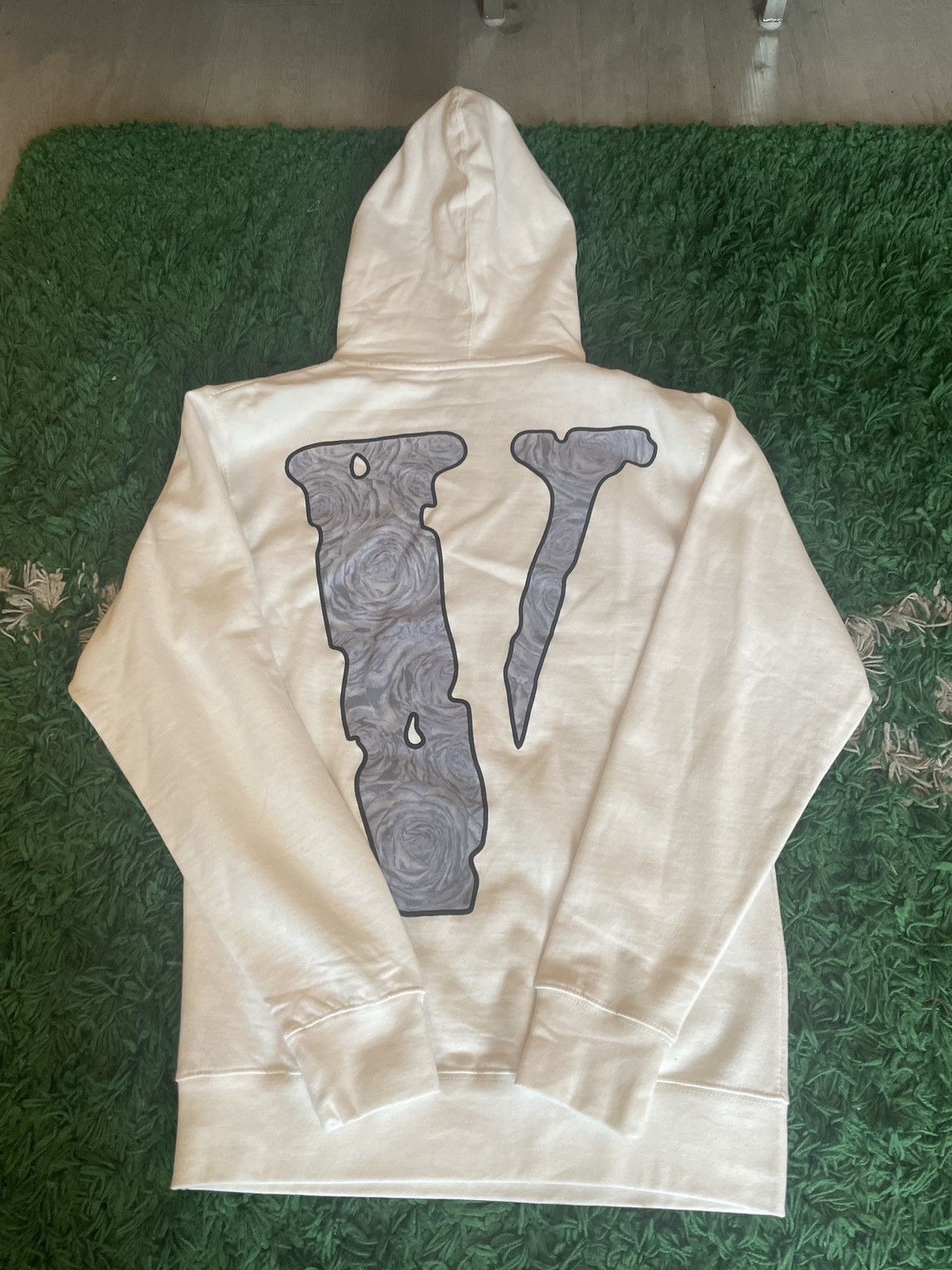 Vlone Vlone x Pop Smoke Woo Hoodie White S Size US S / EU 44-46 / 1 - 2 Thumbnail