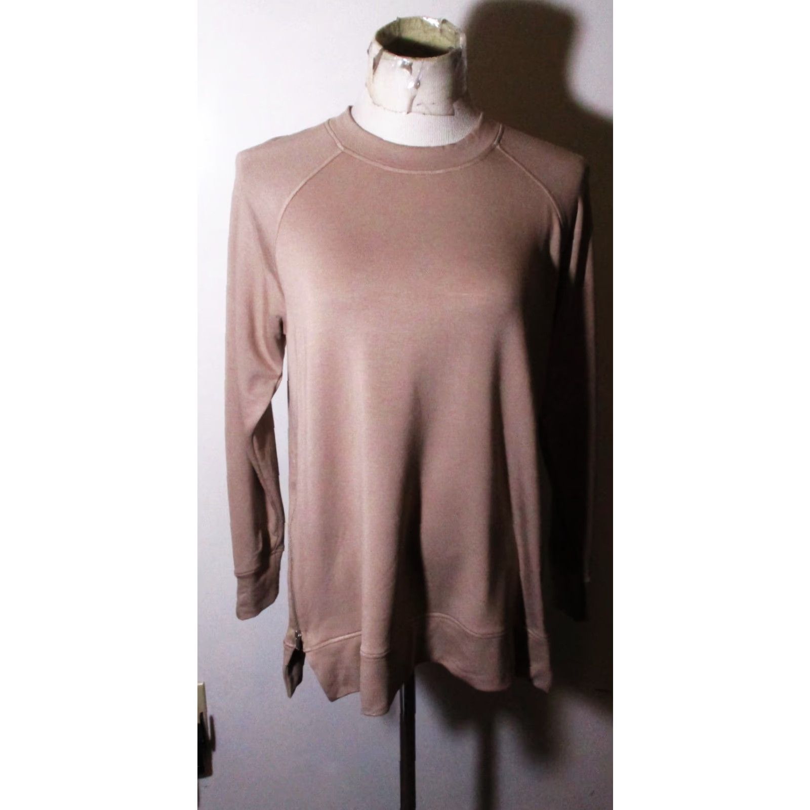 Vintage RW & CO. Taupe Heavy Stretch Long Sleeve Top Women's S/P NWOT Size S / US 4 / IT 40 - 2 Thumbnail