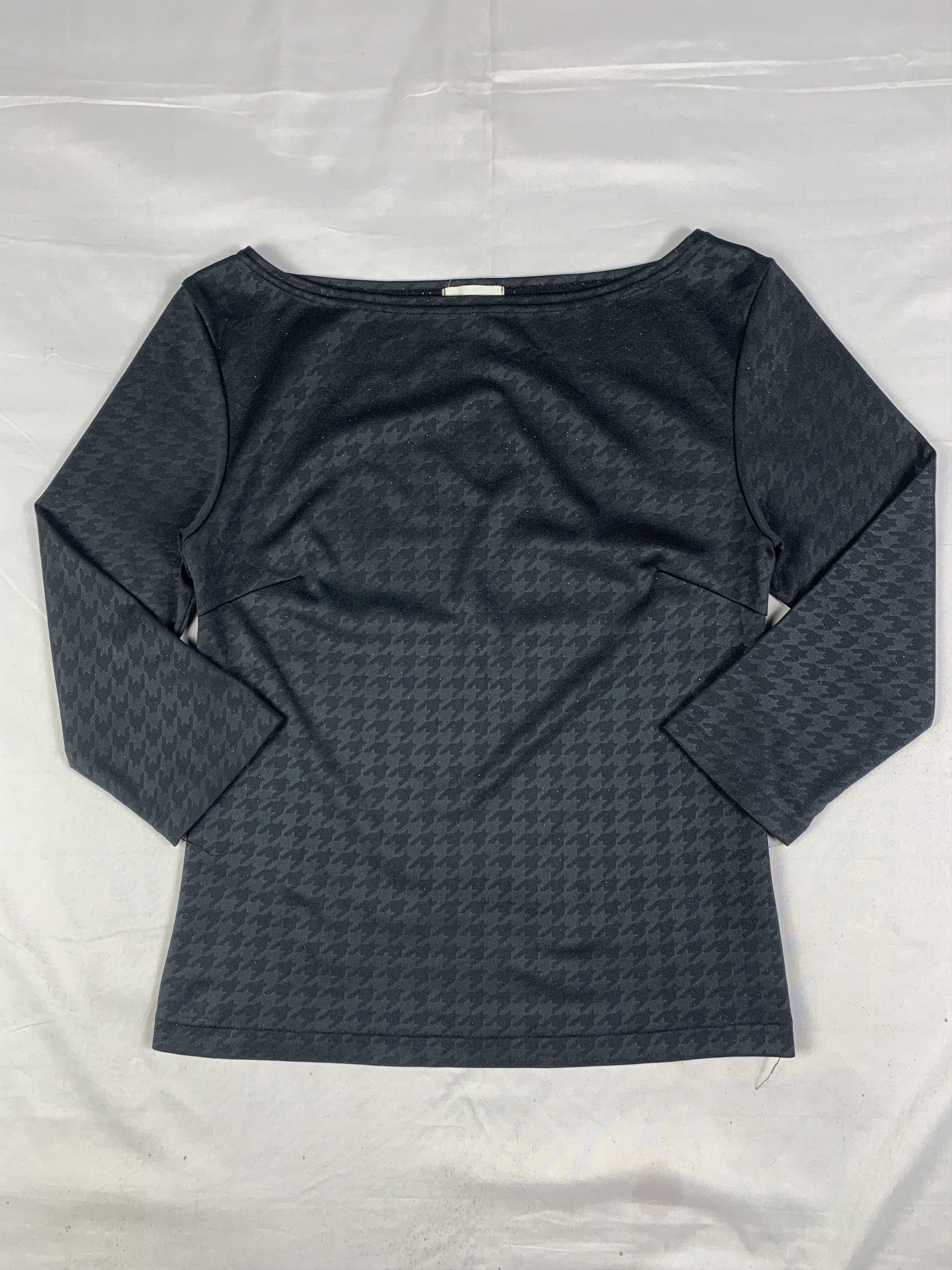 Japanese Brand 2000s Horoscope Black Houndstooth Tonal Glitter Top (S) Size S / US 4 / IT 40 - 1 Thumbnail