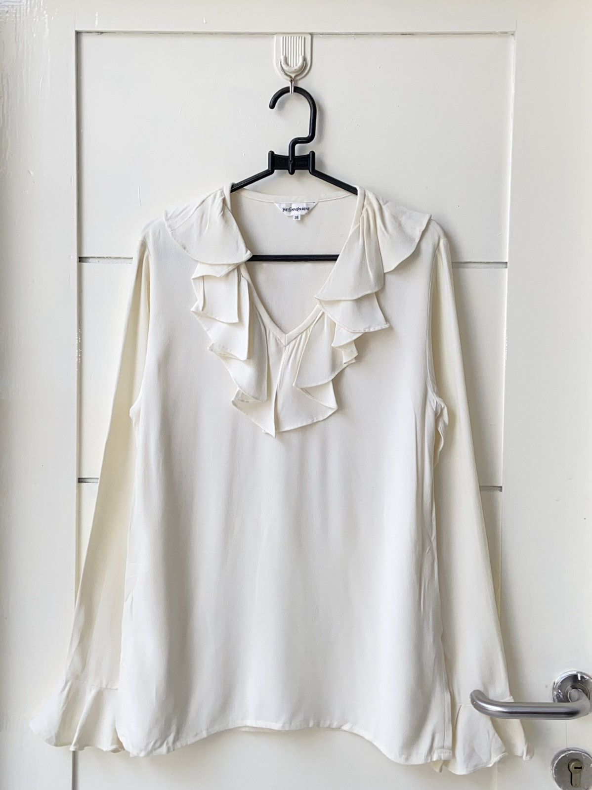 Yves Saint Laurent Yves Saint Laurent White Blouse Size XS / US 0-2 / IT 36-38 - 10 Thumbnail
