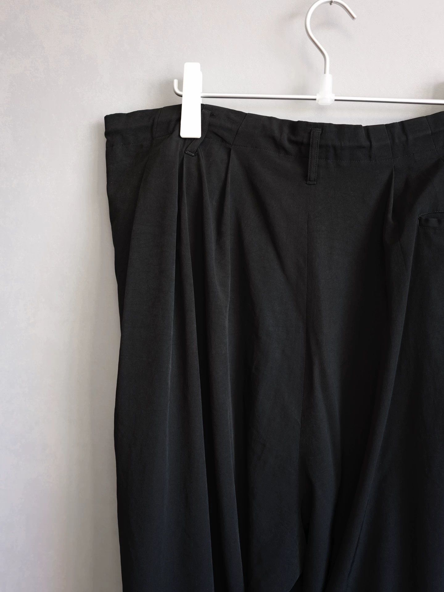 Yohji Yamamoto Yohji Yamamoto 21SS 12-pleat Triacetate Pants Size US 32 / EU 48 - 4 Thumbnail