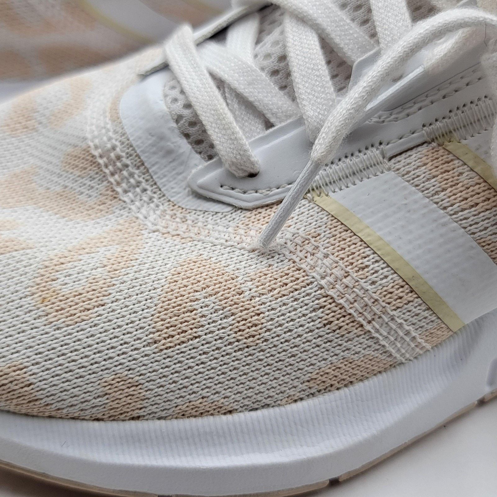 Adidas Adidas Swift Run Shoes Wmns Sz 10 White Beige Leopard Print Size US 10 / IT 40 - 9 Thumbnail