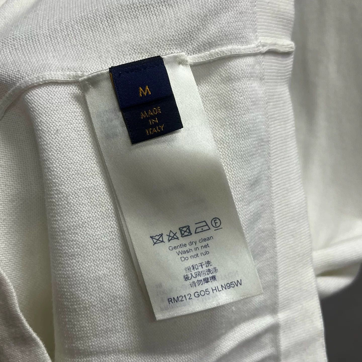 Louis Vuitton Louis Vuitton White Logo Print Short-Sleeve T Size US M / EU 48-50 / 2 - 4 Thumbnail